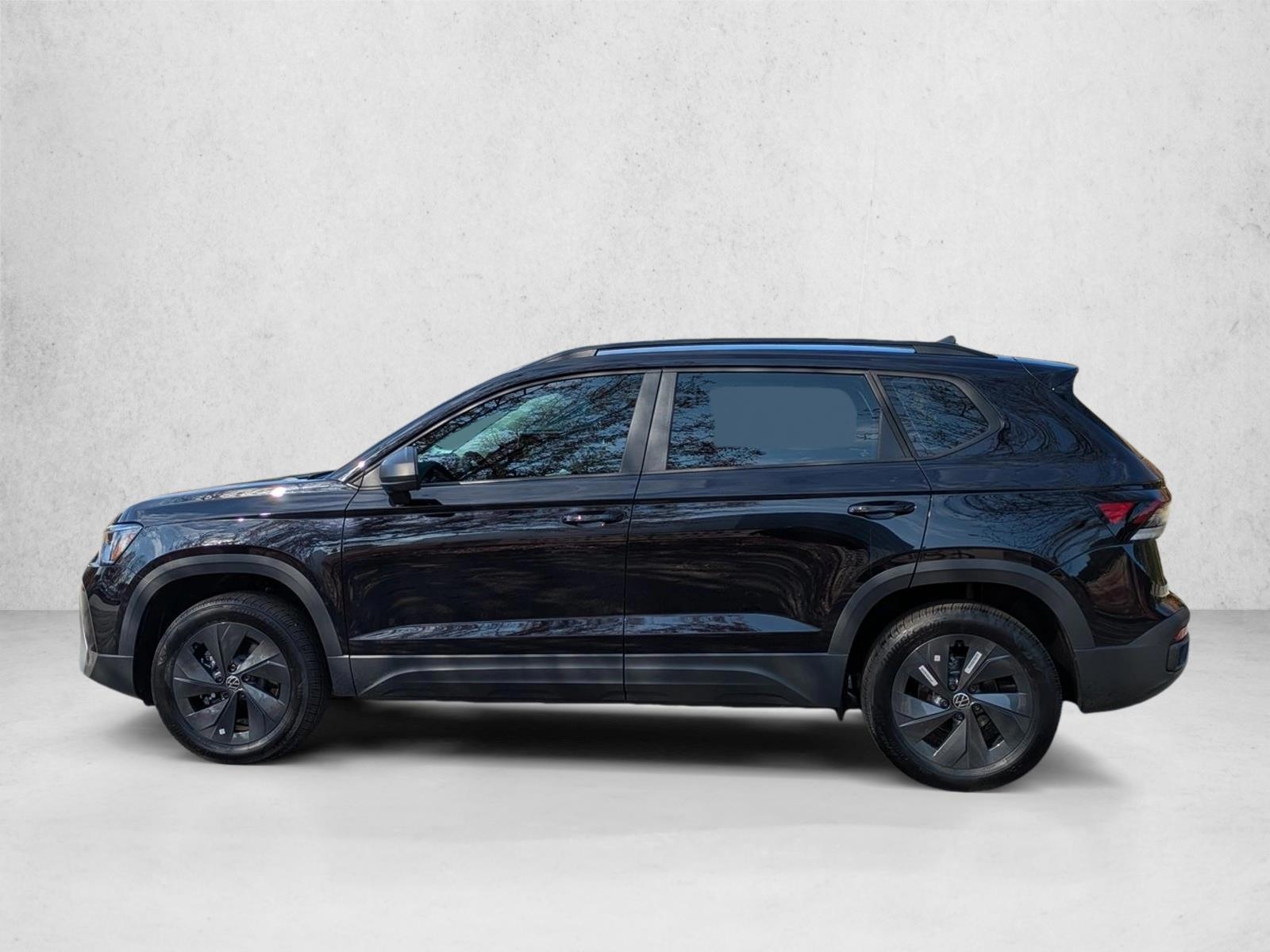 Thumbnail: 2026 Volkswagen Taos - 2
