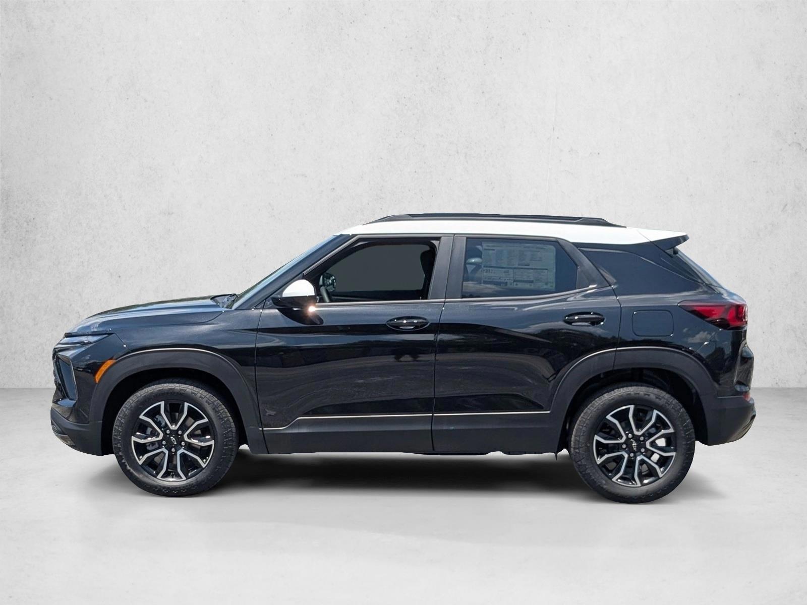 Thumbnail: 2026 Chevrolet TrailBlazer - 2