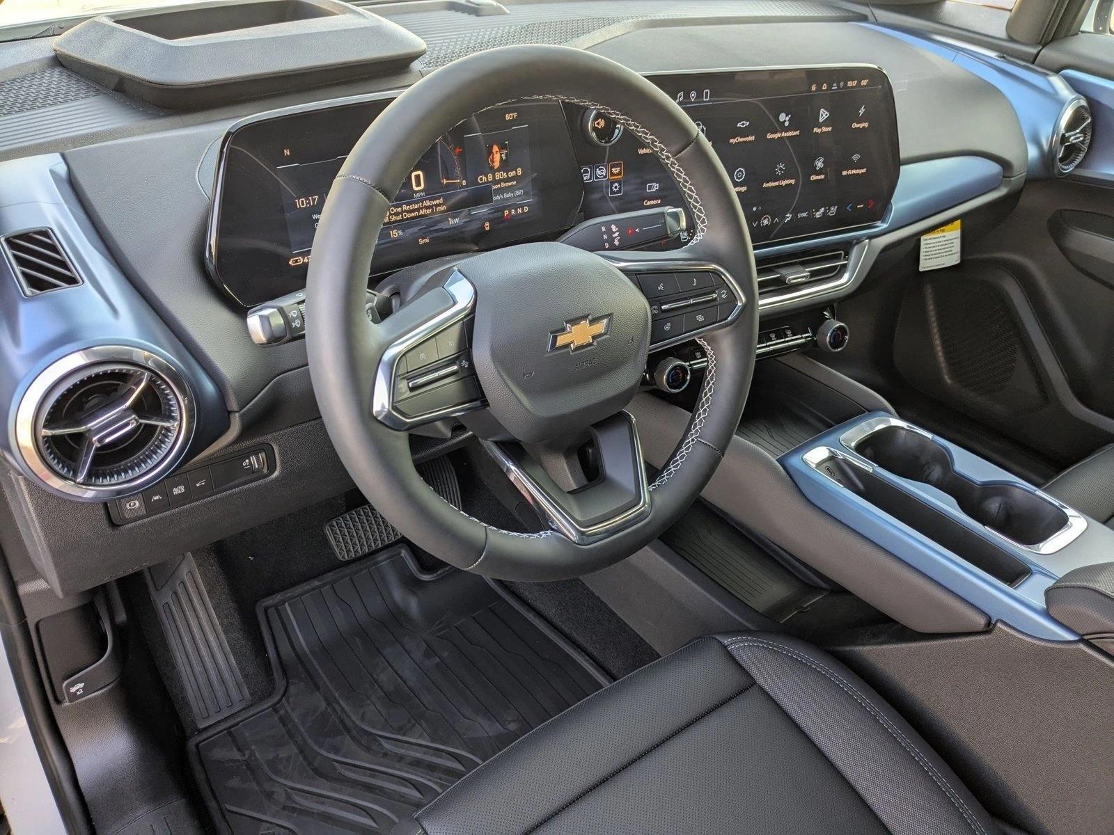 Thumbnail: 2026 Chevrolet Equinox - 3