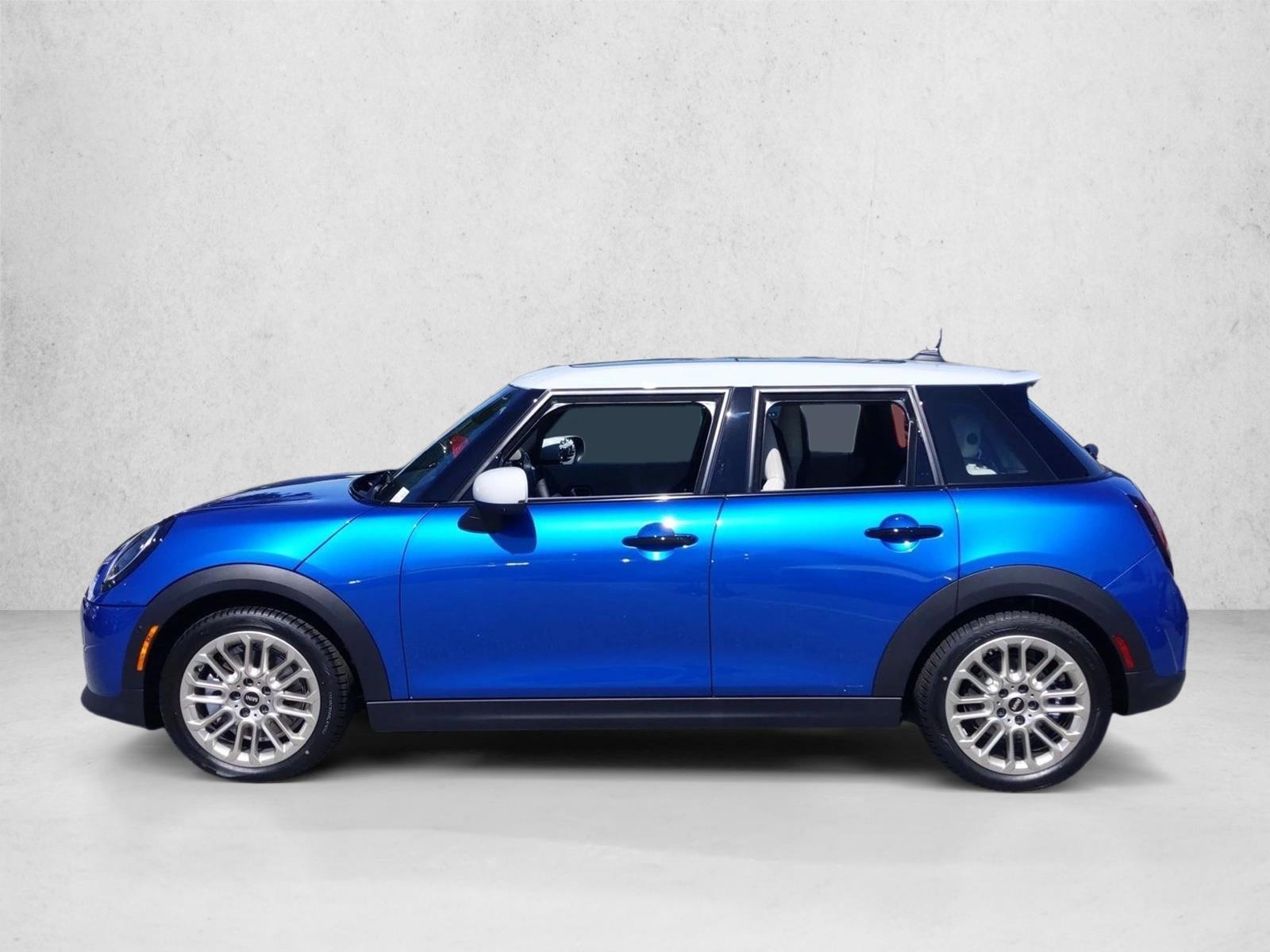 Thumbnail: 2027 MINI Cooper Hardtop - 2