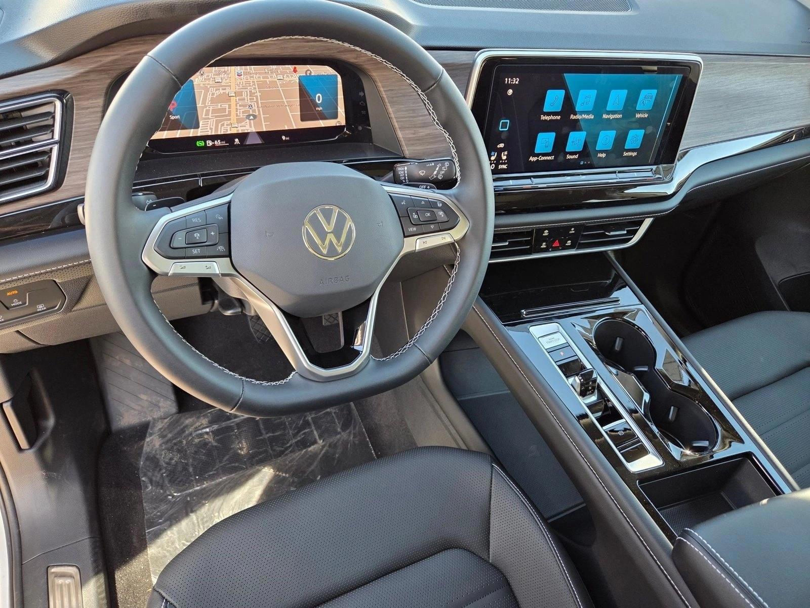 Thumbnail: 2026 Volkswagen Atlas - 3