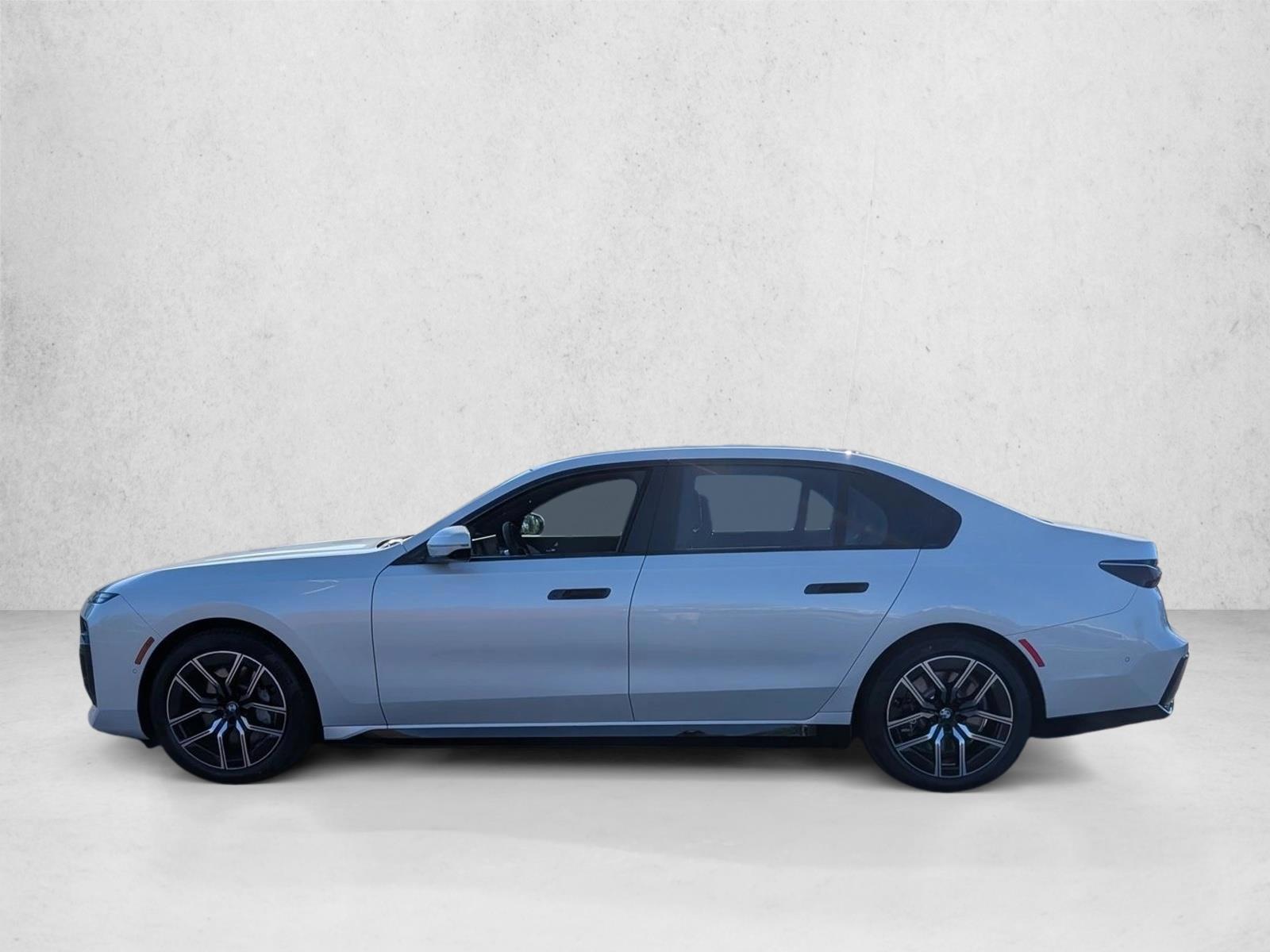 Thumbnail: 2025 BMW i7 - 2