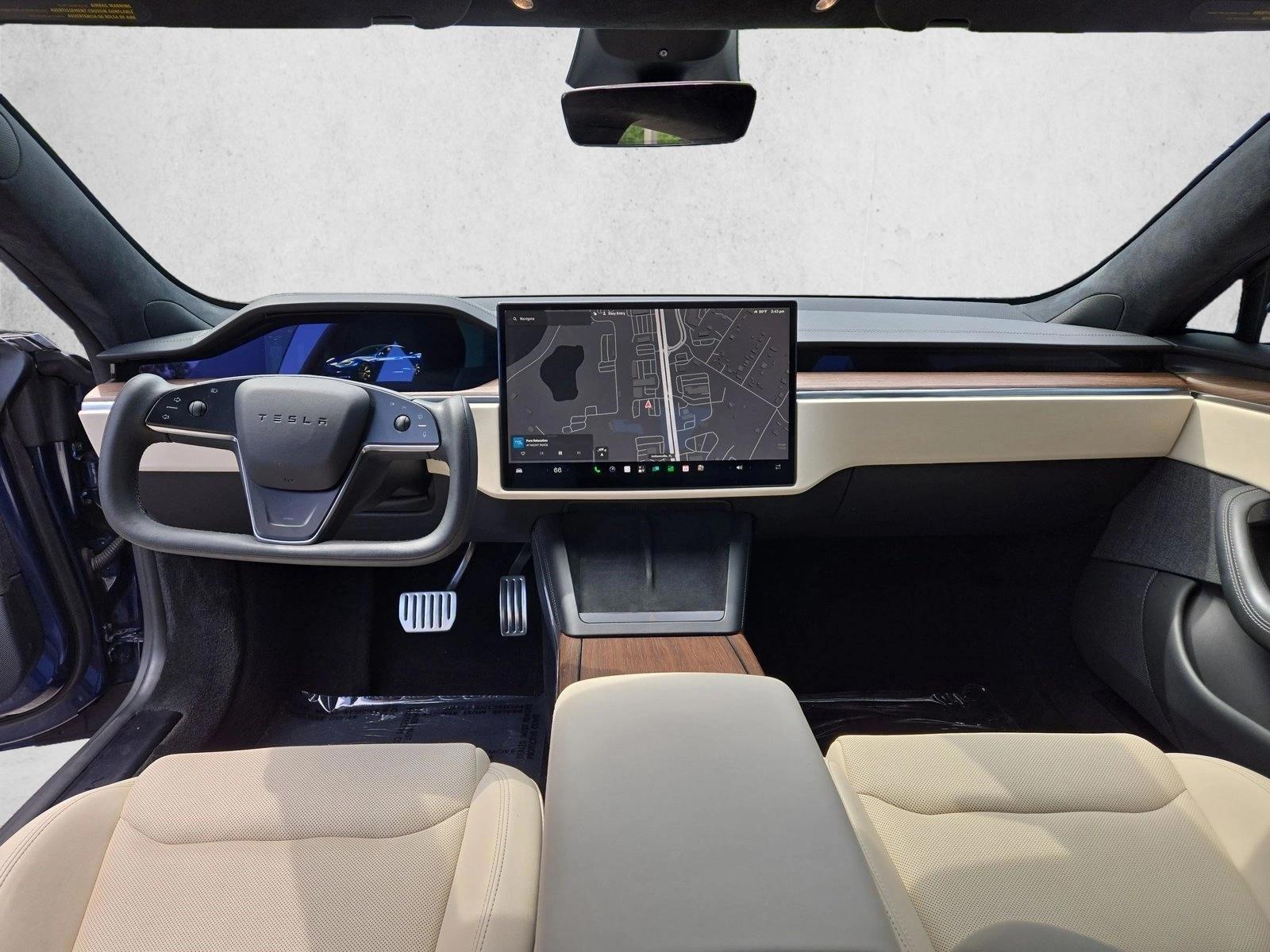 Thumbnail: 2022 Tesla Model S - 3