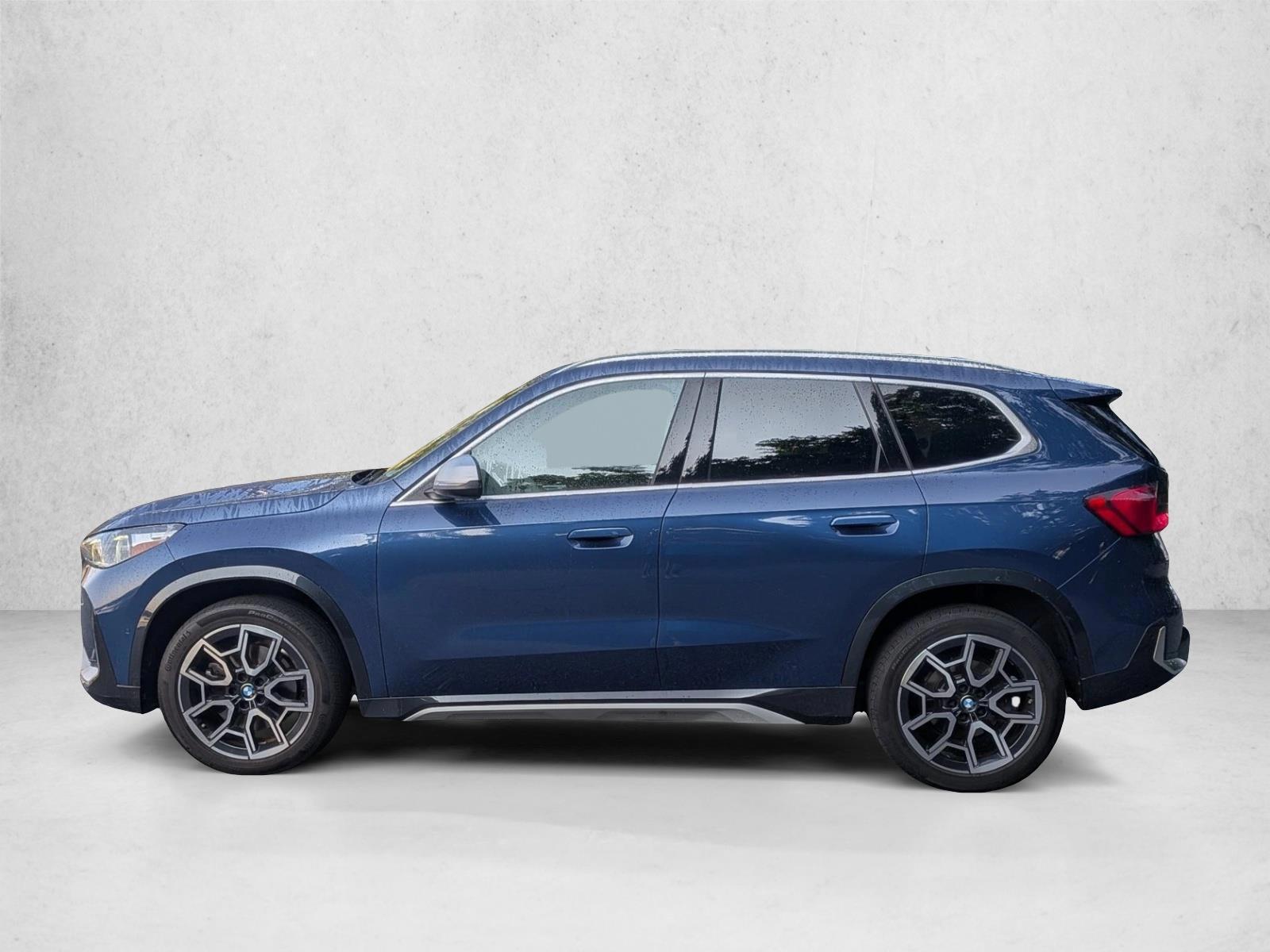 Thumbnail: 2023 BMW X1 - 2