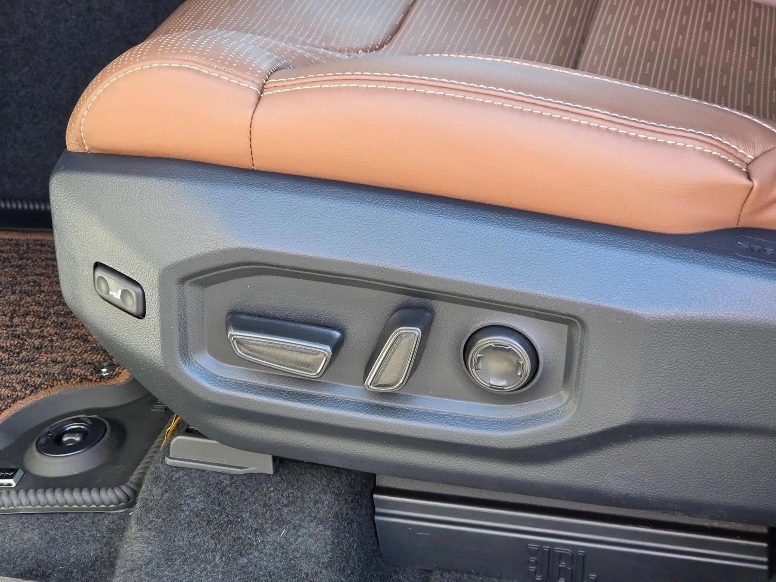Thumbnail: 2026 Toyota Tundra - 4