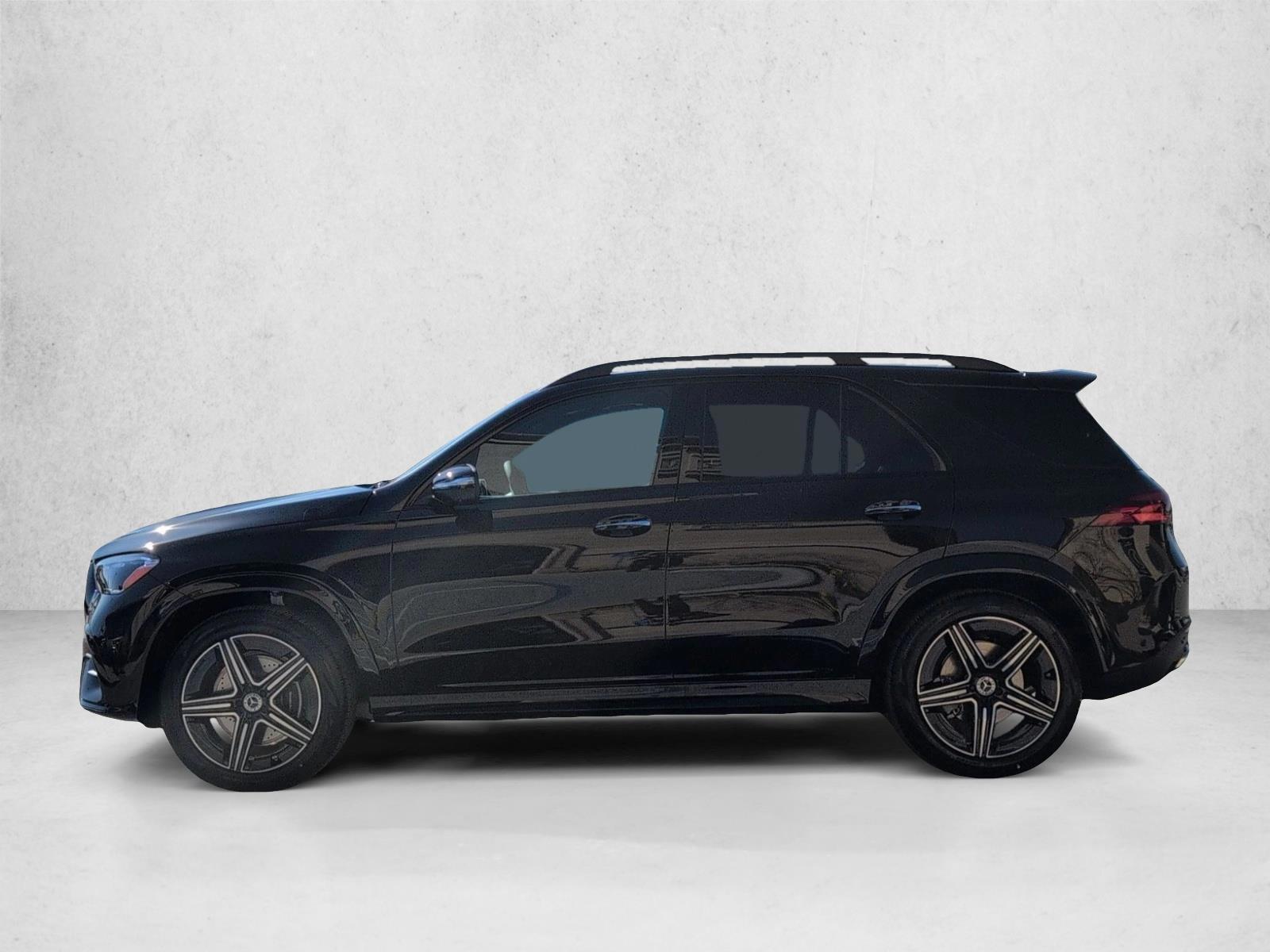 Thumbnail: 2026 Mercedes-Benz GLE - 2