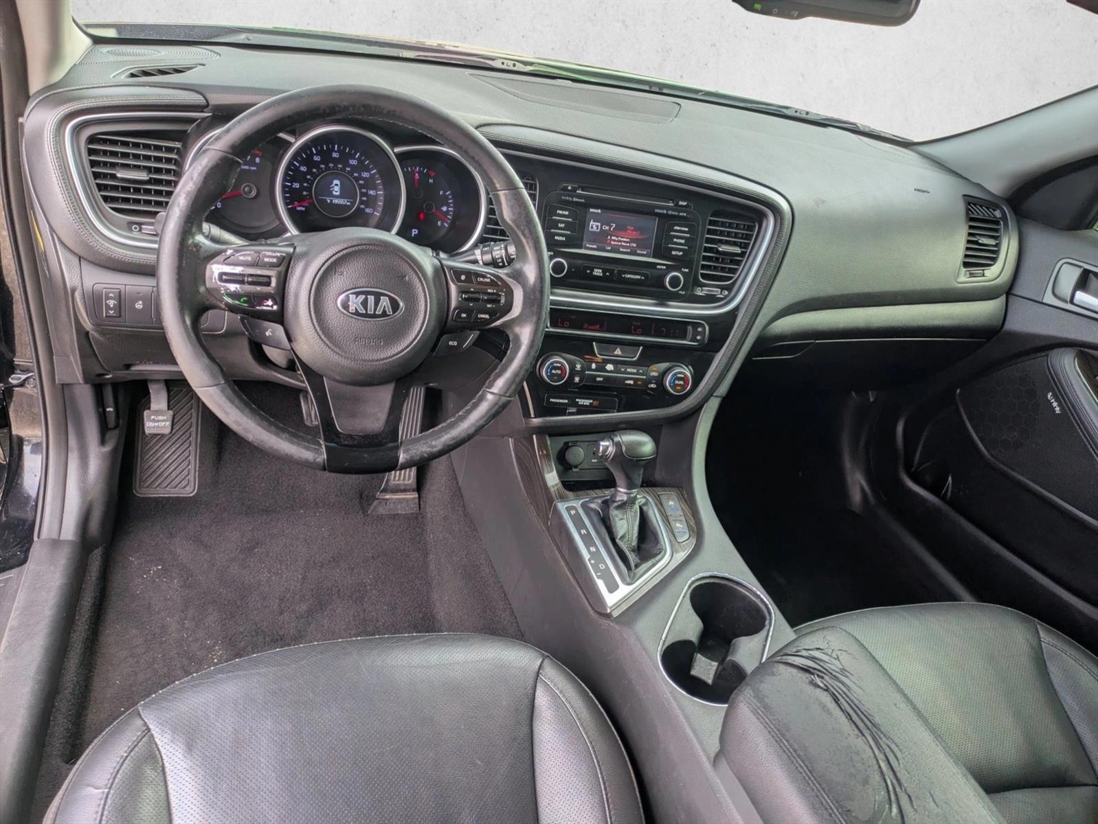 Thumbnail: 2015 Kia Optima - 3