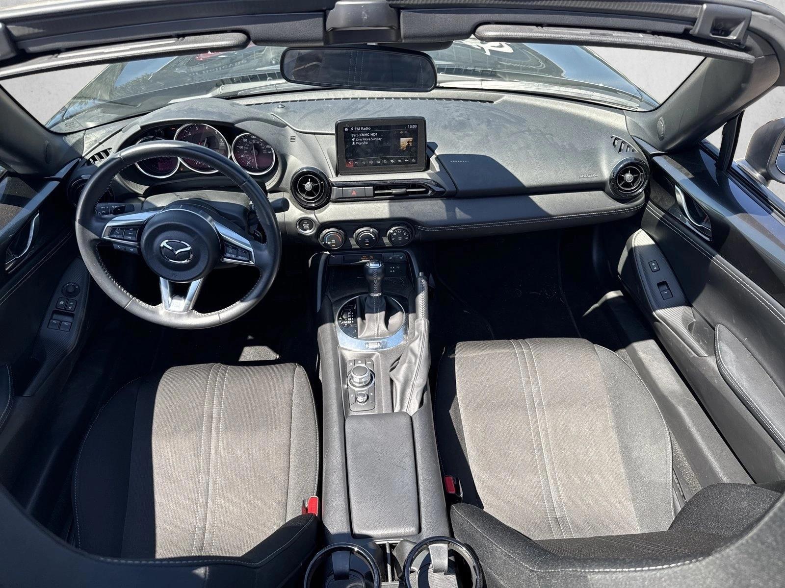 Thumbnail: 2021 Mazda MX-5 Miata - 3