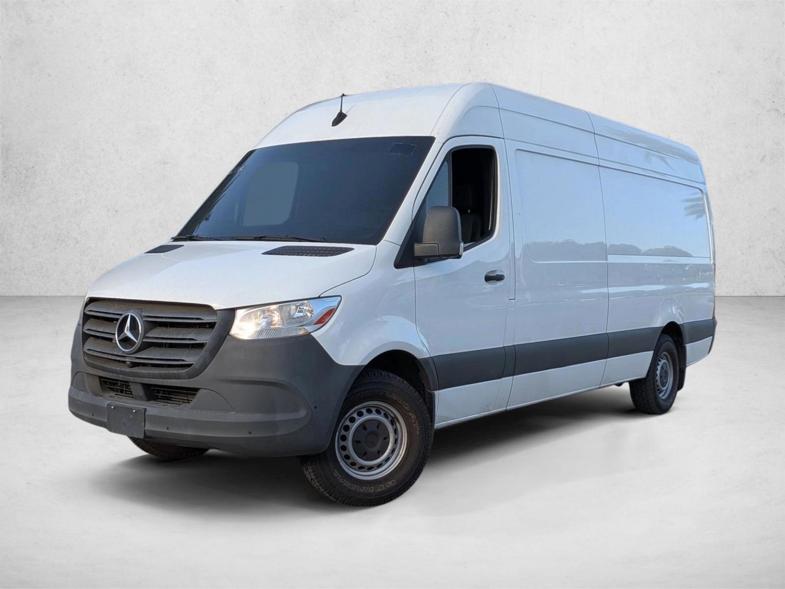 Thumbnail: 2023 Mercedes-Benz Sprinter - 1