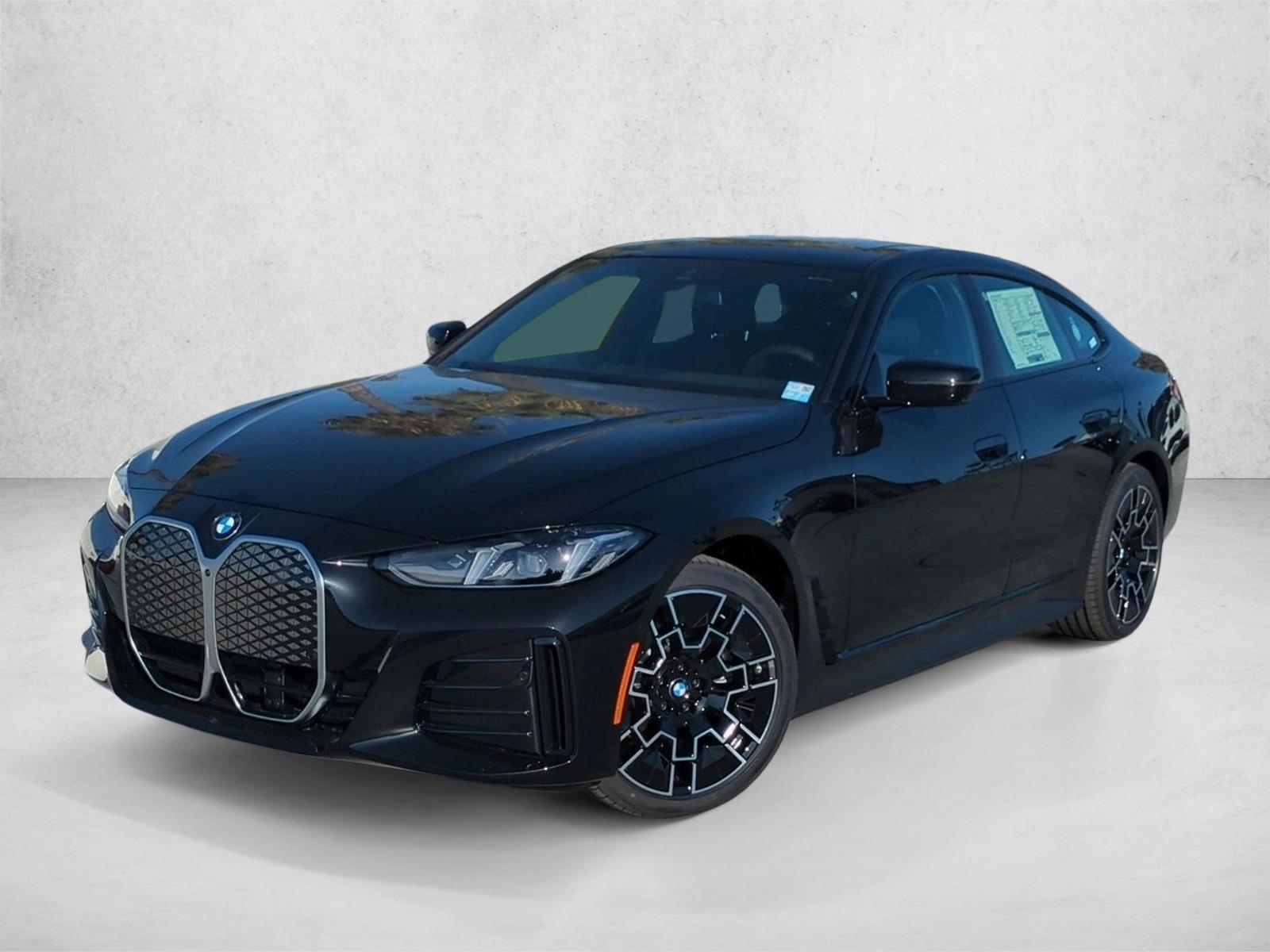 Thumbnail: 2026 BMW i4 - 1