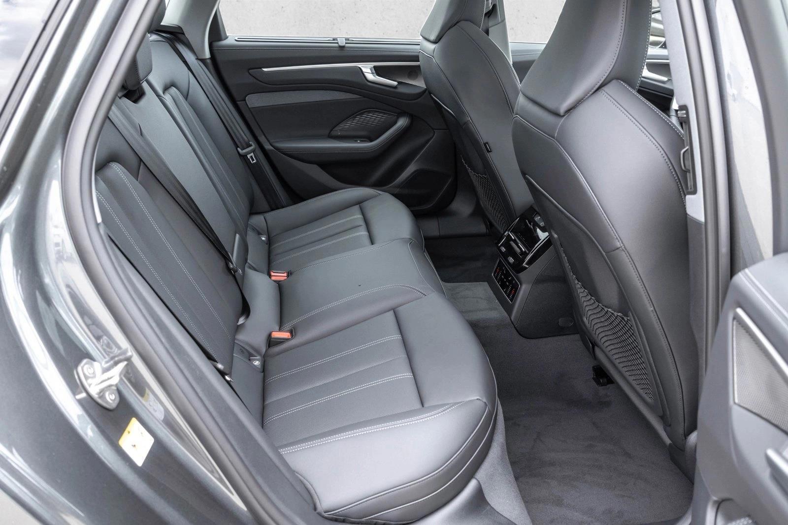 2026 Audi A6 Premium Plus - Photo 24