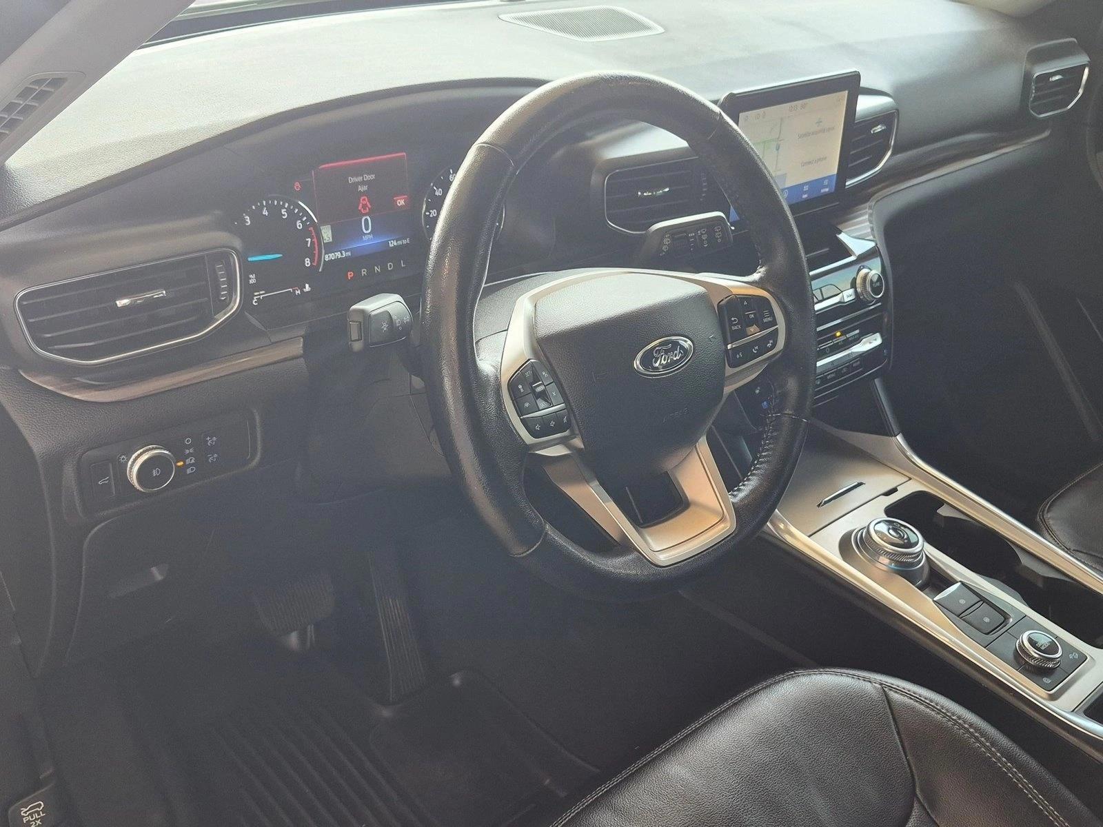 Thumbnail: 2022 Ford Explorer - 3