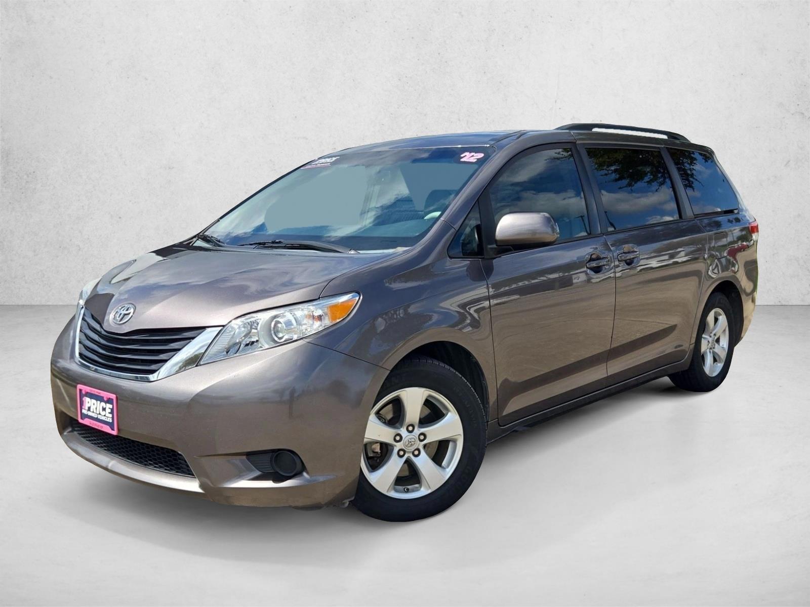 2012 Toyota Sienna LE