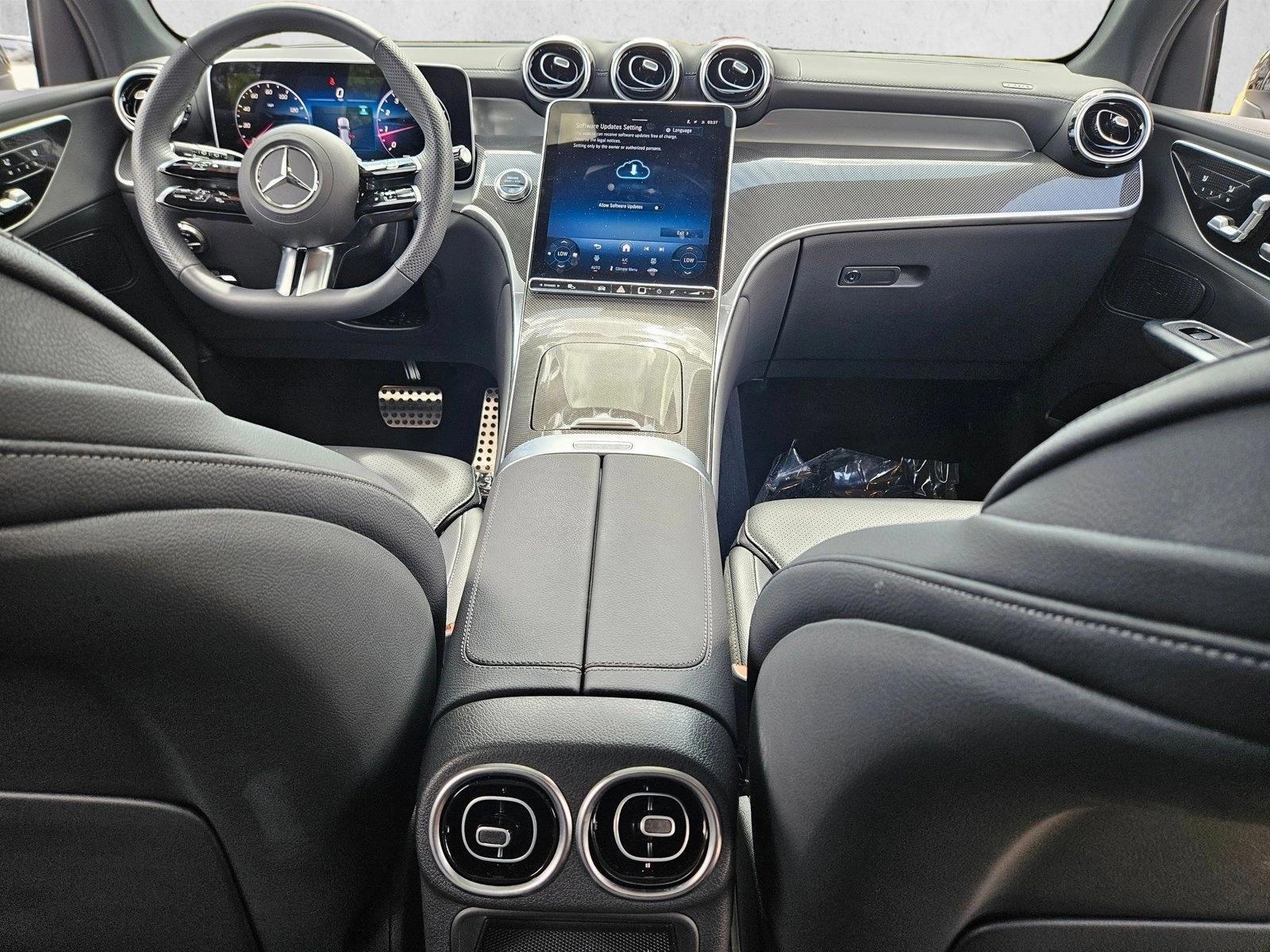 Thumbnail: 2026 Mercedes-Benz GLC - 3