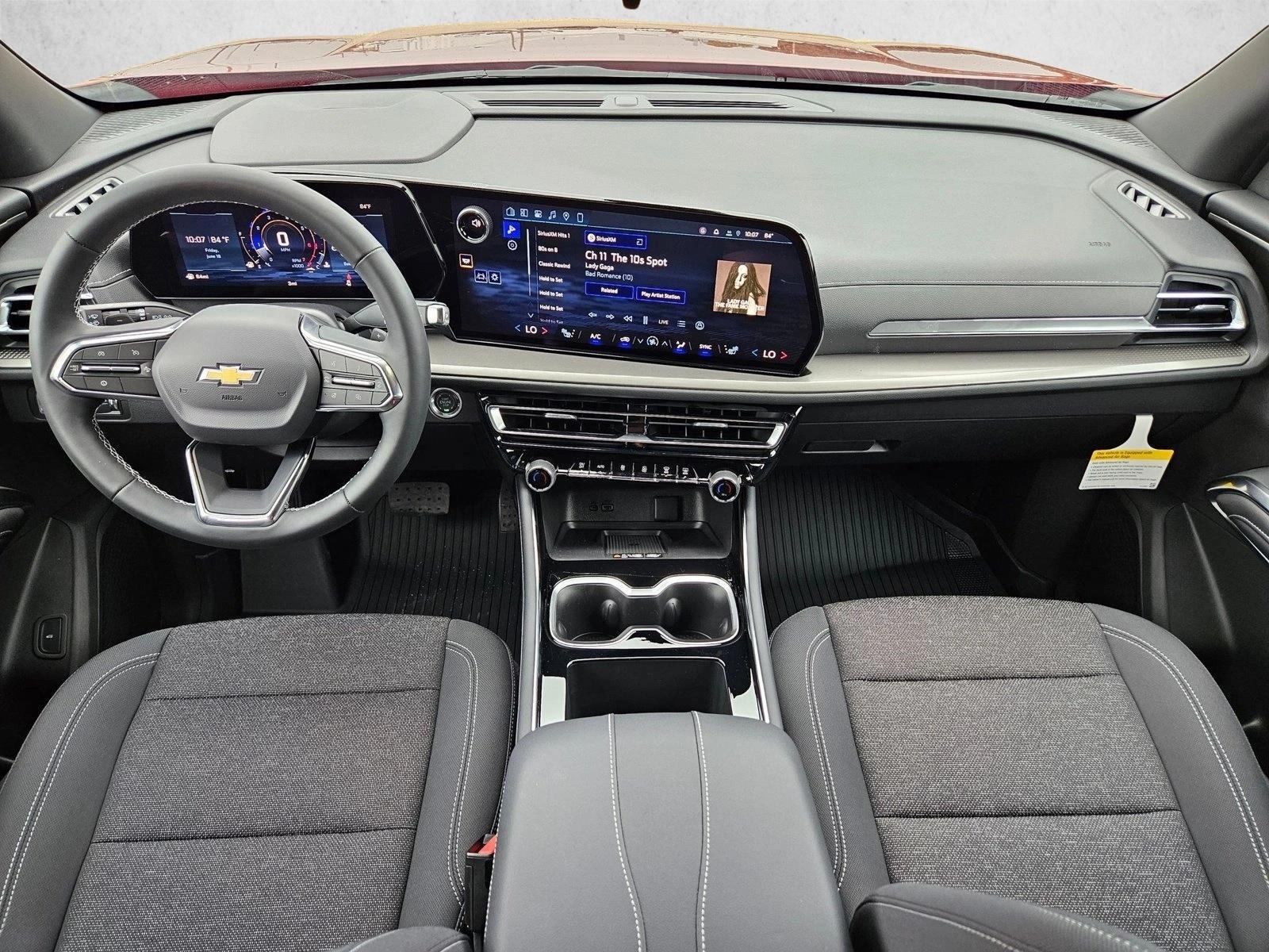Thumbnail: 2026 Chevrolet Traverse - 3