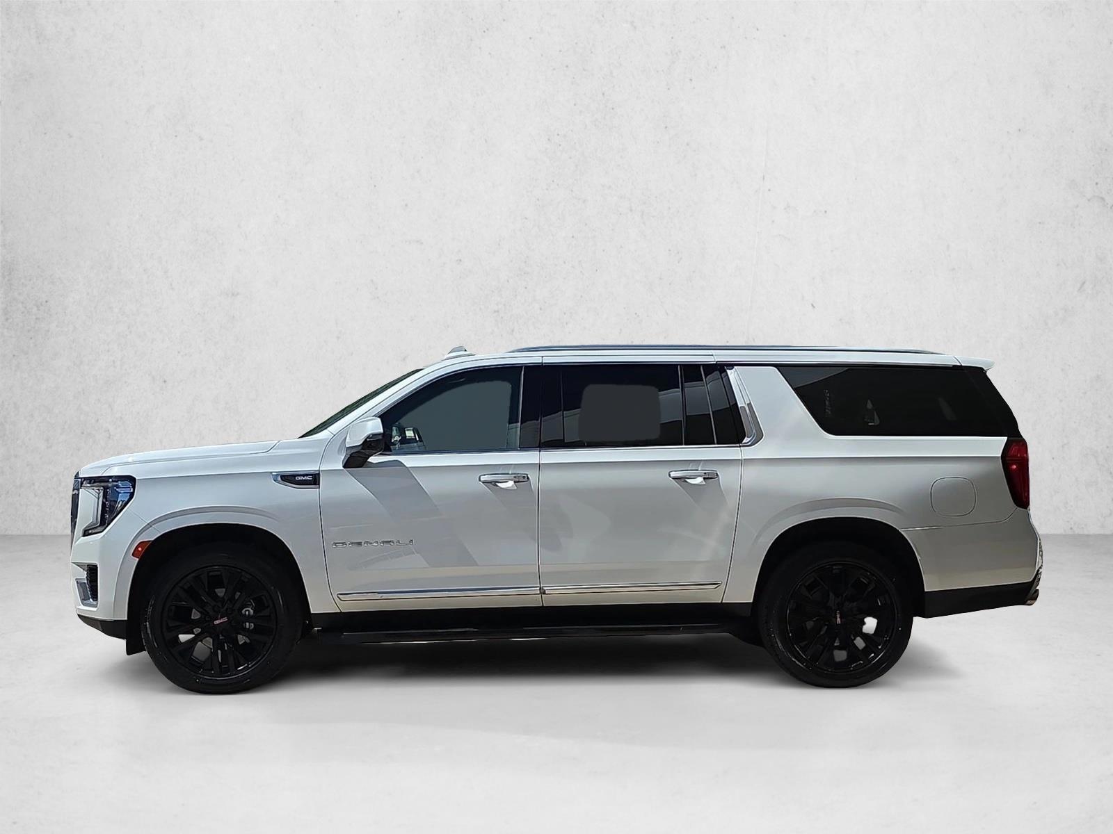 Thumbnail: 2022 GMC Yukon XL - 2