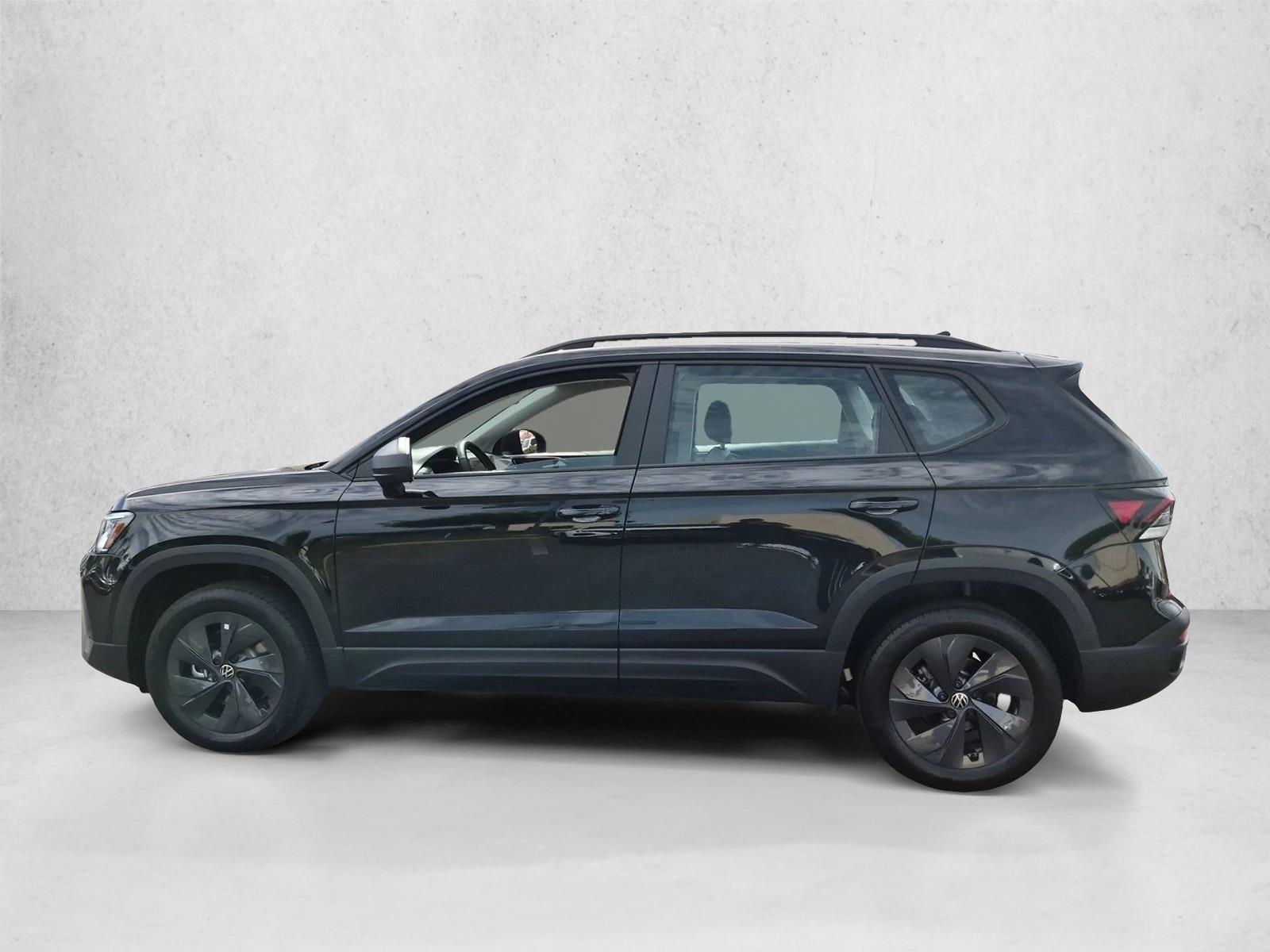 Thumbnail: 2027 Volkswagen Taos - 2