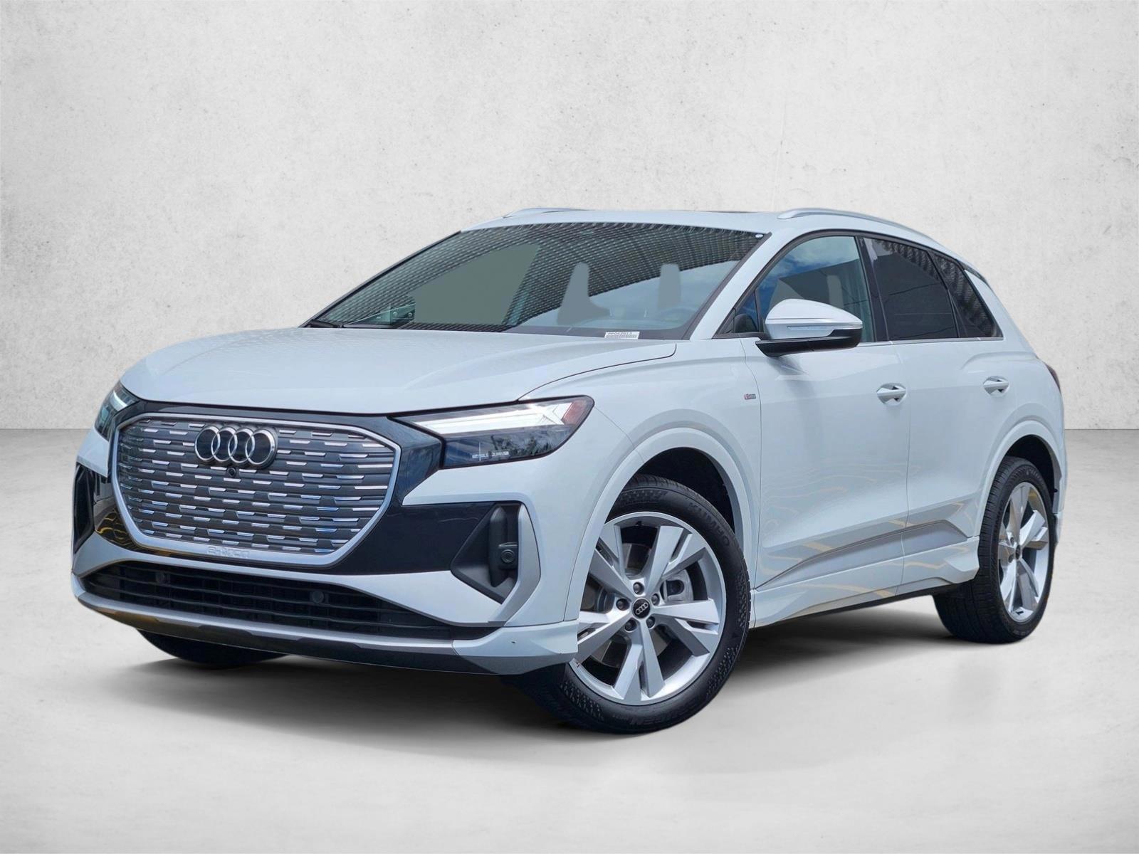 Thumbnail: 2023 Audi Q4 e-tron - 1