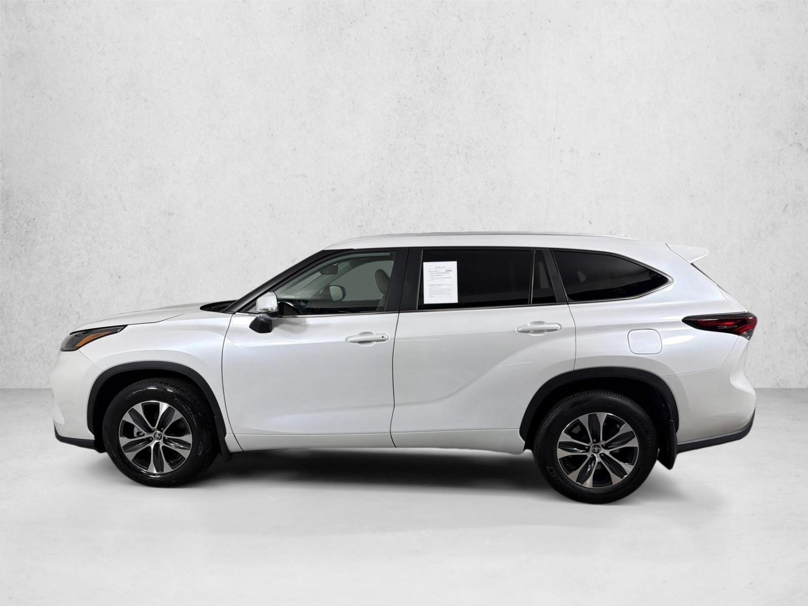 Thumbnail: 2025 Toyota Highlander - 2