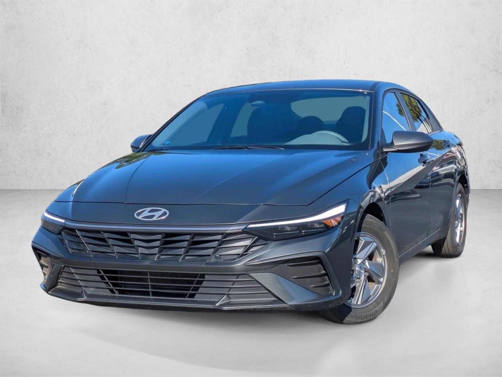 2024 Hyundai Elantra 2.0 SE IVT's photo