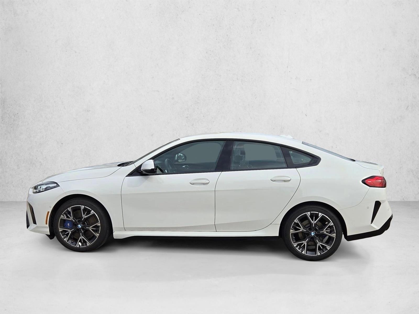 Thumbnail: 2025 BMW 2 Series - 2