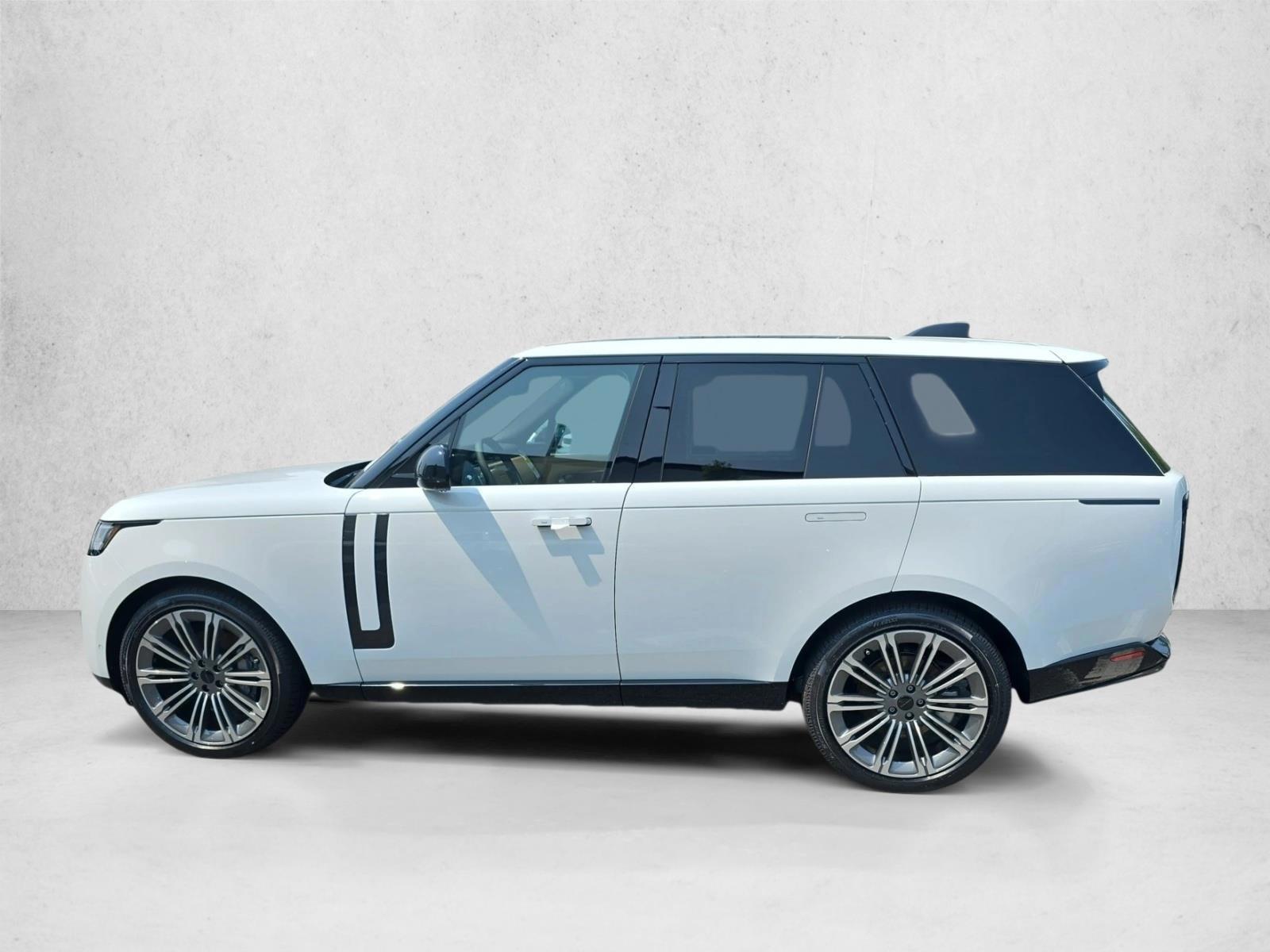 Thumbnail: 2026 Land Rover Range Rover - 2