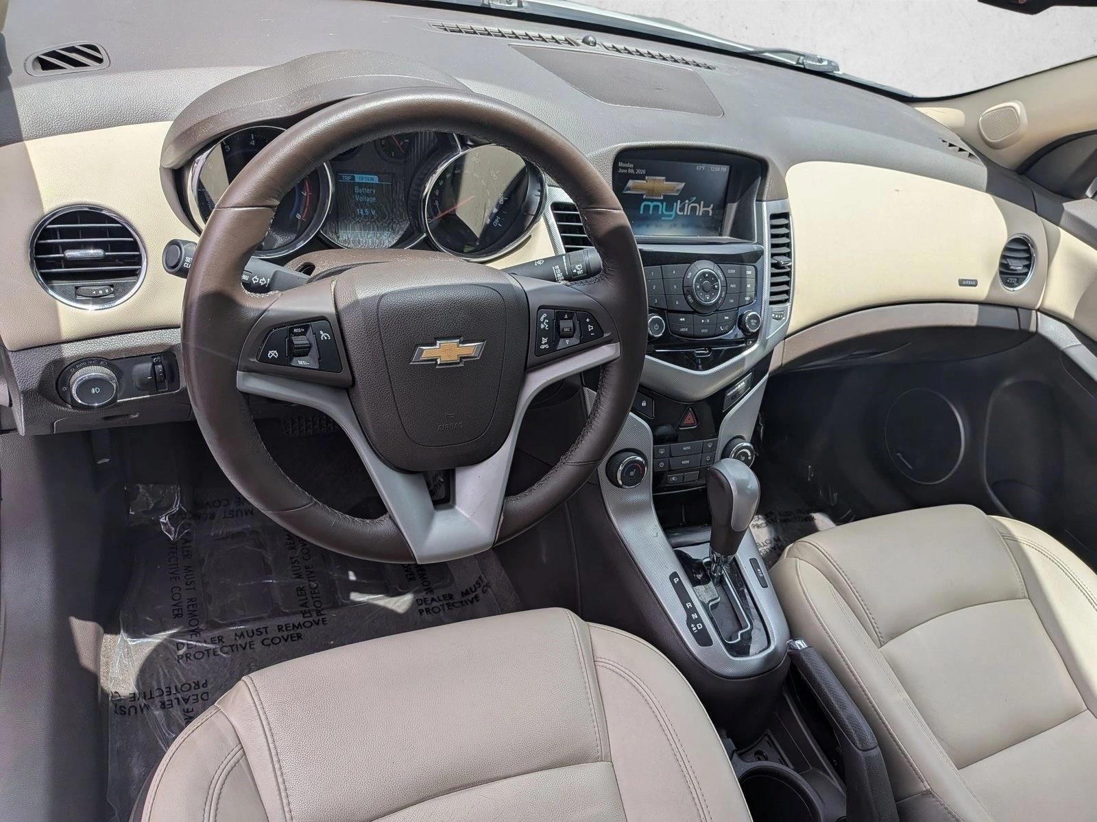 Thumbnail: 2014 Chevrolet Cruze - 3