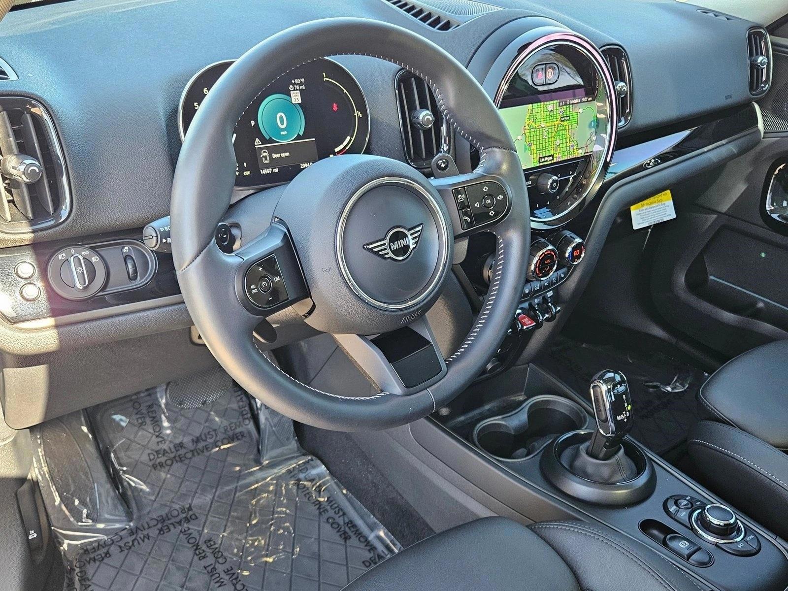 Thumbnail: 2024 MINI Cooper Countryman - 3