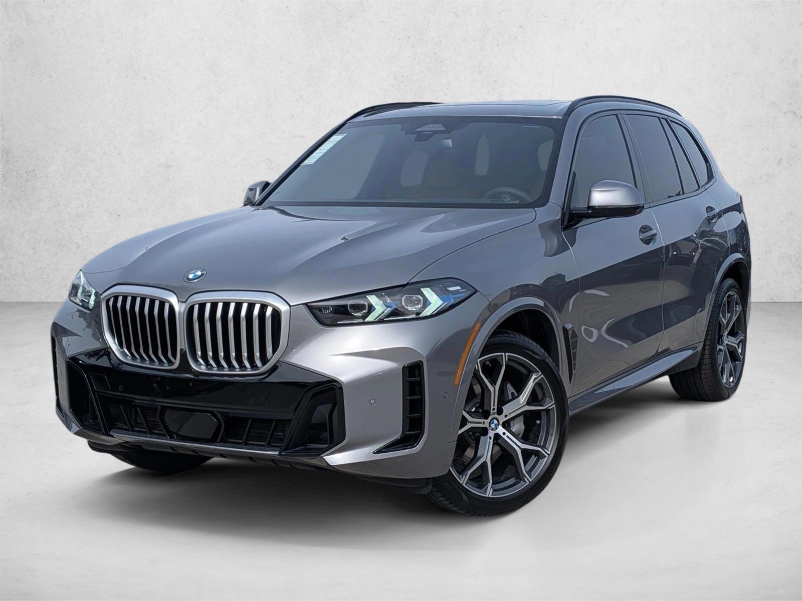 Thumbnail: 2026 BMW X5 - 1