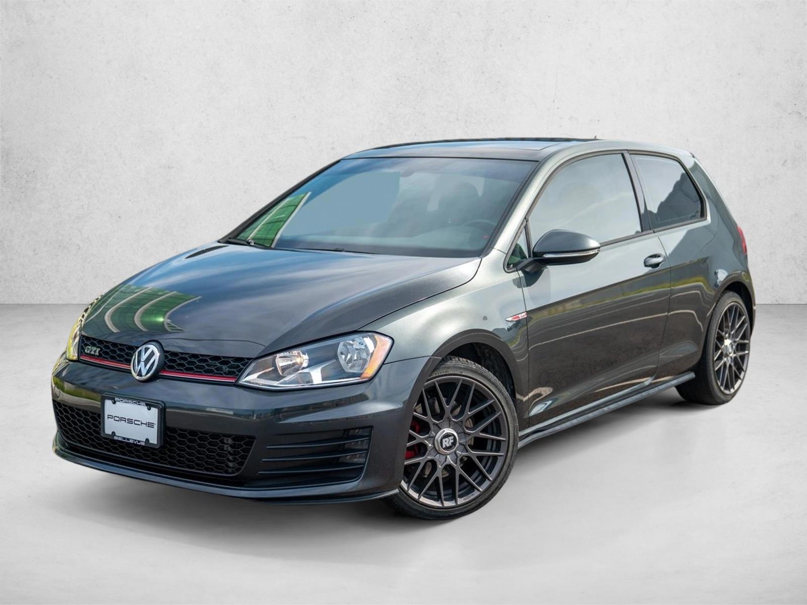 Thumbnail: 2015 Volkswagen Golf - 1
