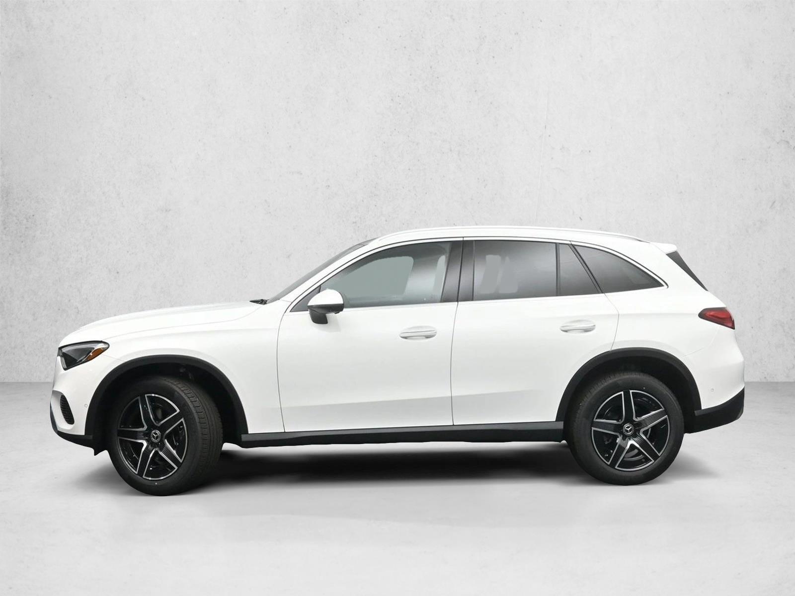 Thumbnail: 2026 Mercedes-Benz GLC - 2