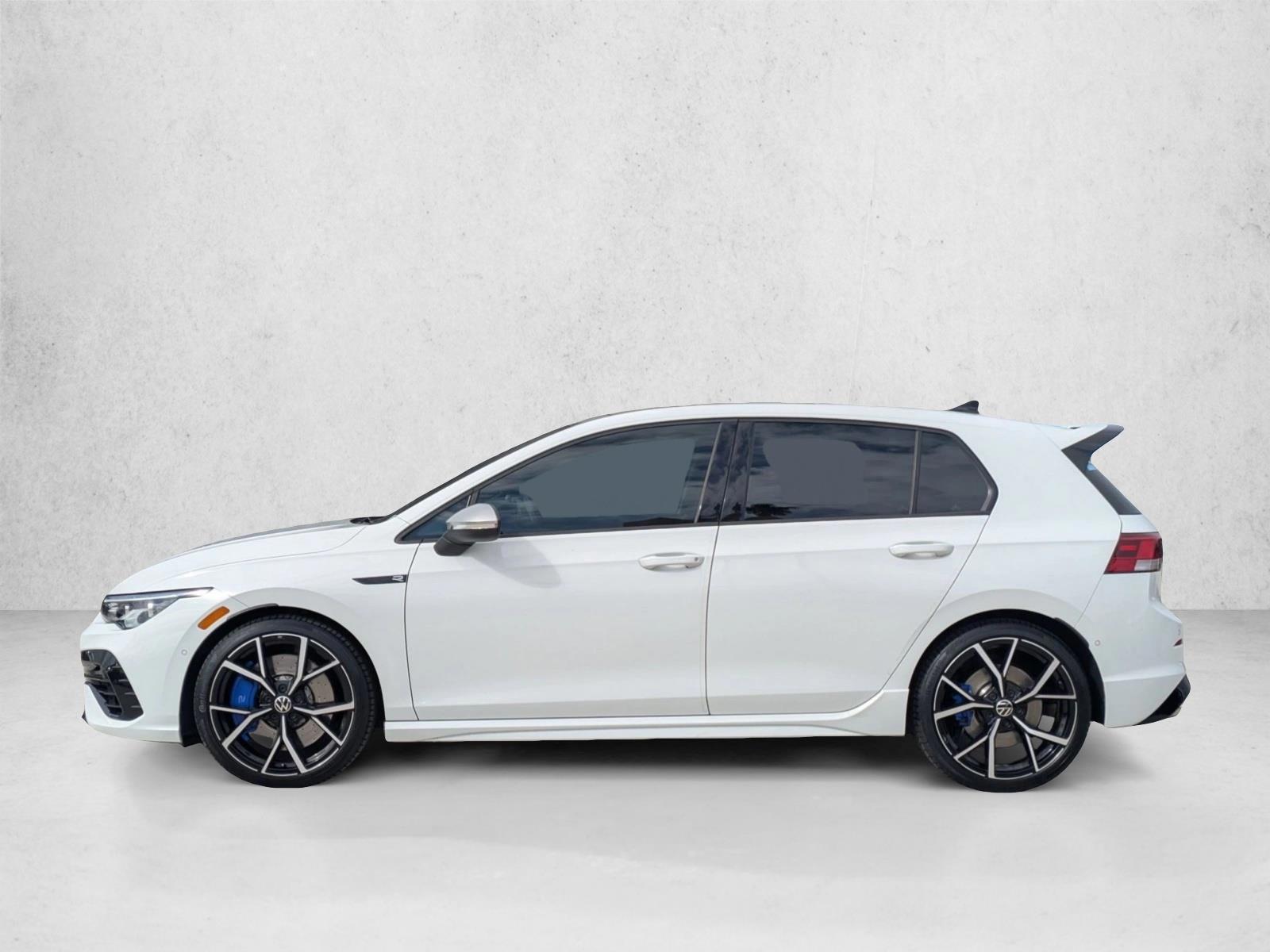 Thumbnail: 2023 Volkswagen Golf - 2