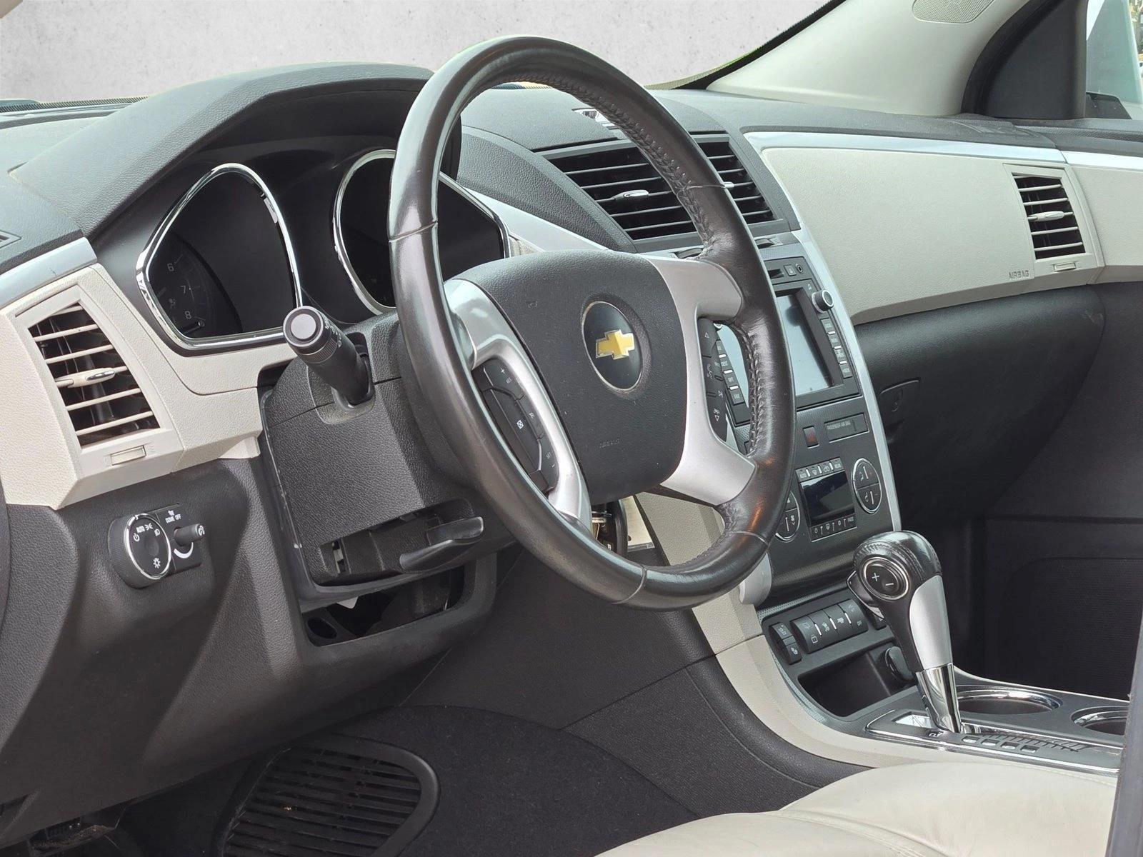 2009 Chevrolet Traverse LTZ - Photo 9
