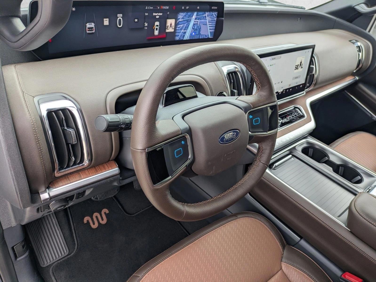 Thumbnail: 2026 Ford Expedition - 3