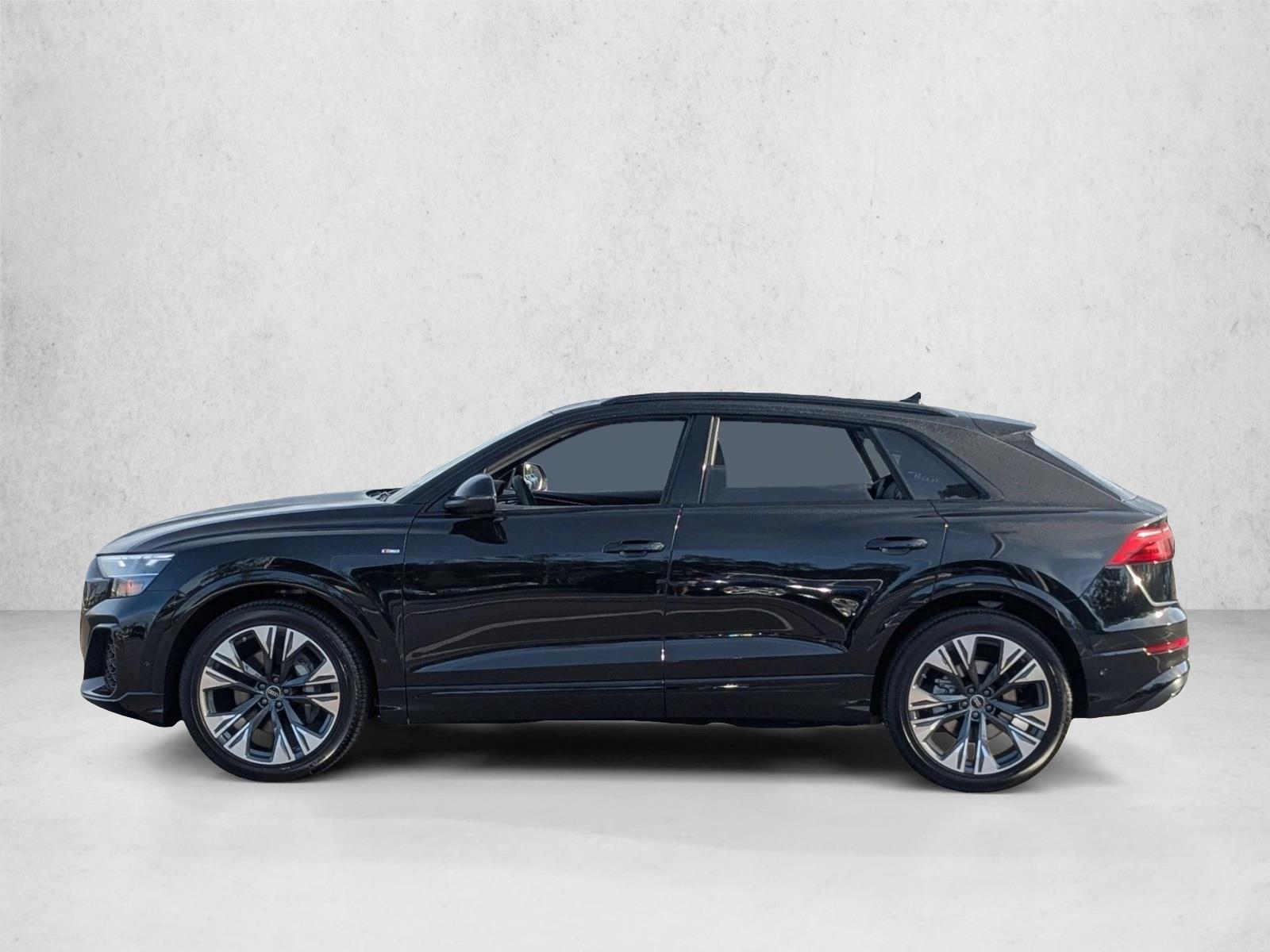 Thumbnail: 2026 Audi Q8 - 2