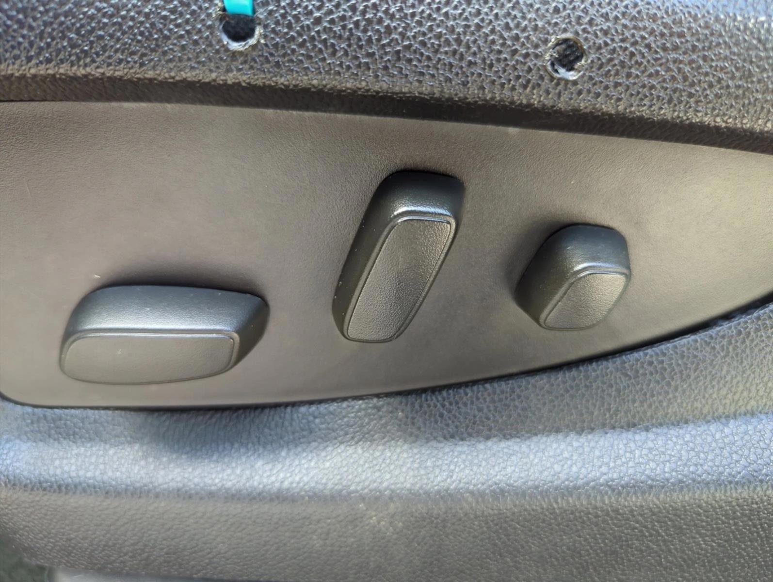 Thumbnail: 2015 Chevrolet Silverado 1500 - 3