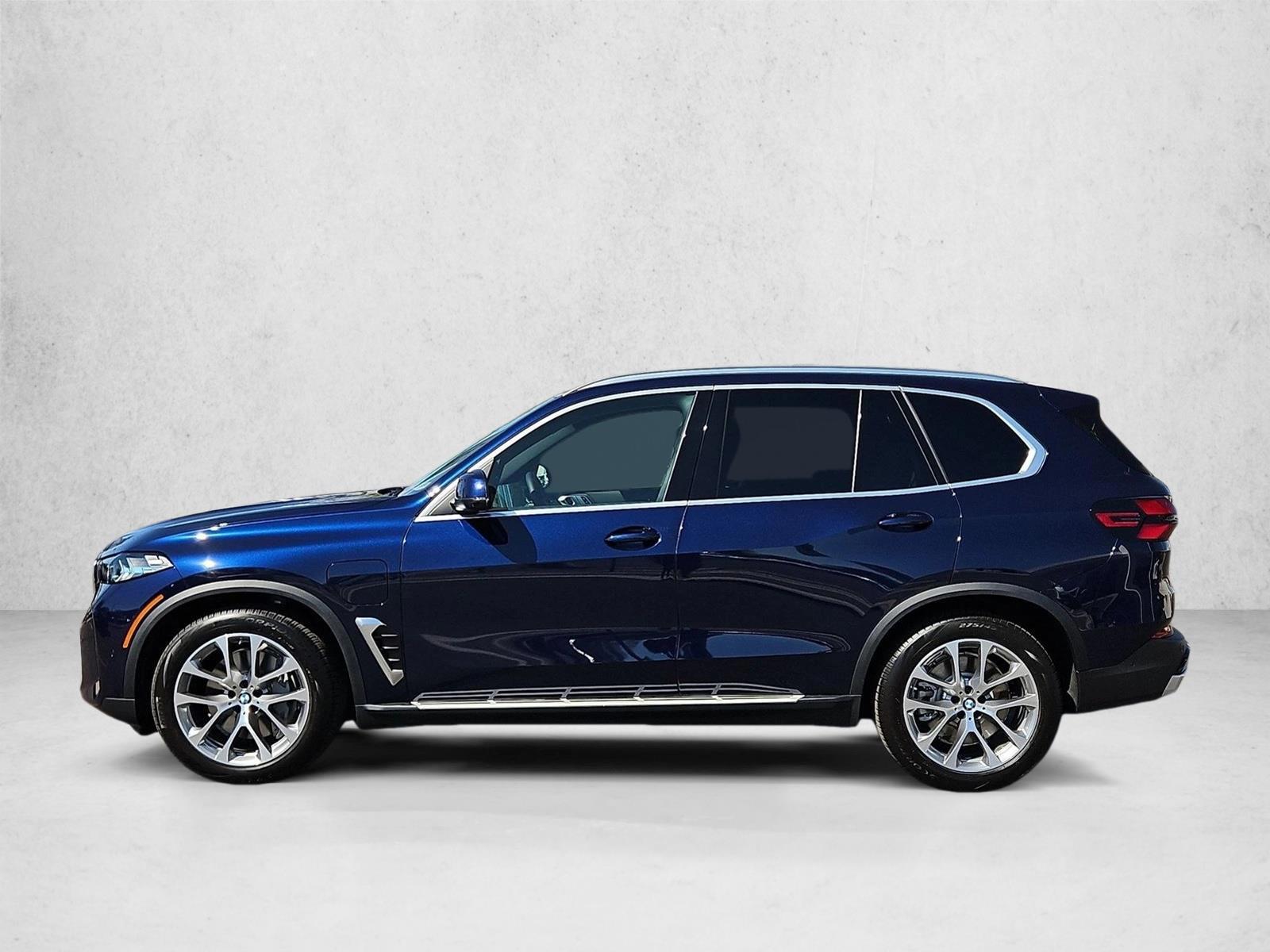 Thumbnail: 2026 BMW X5 - 2