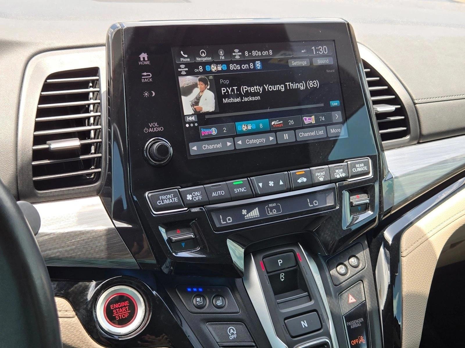 2022 Honda Odyssey Elite - Photo 11