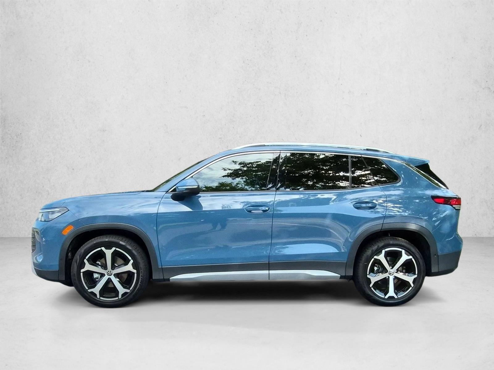 Thumbnail: 2026 Volkswagen Tiguan - 2