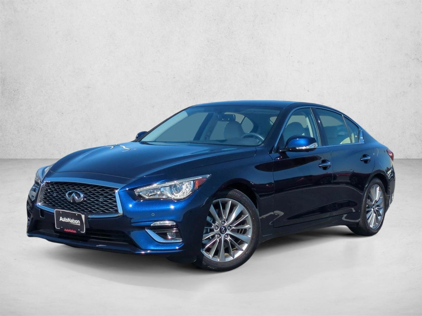 2023 INFINITI Q50 LUXE