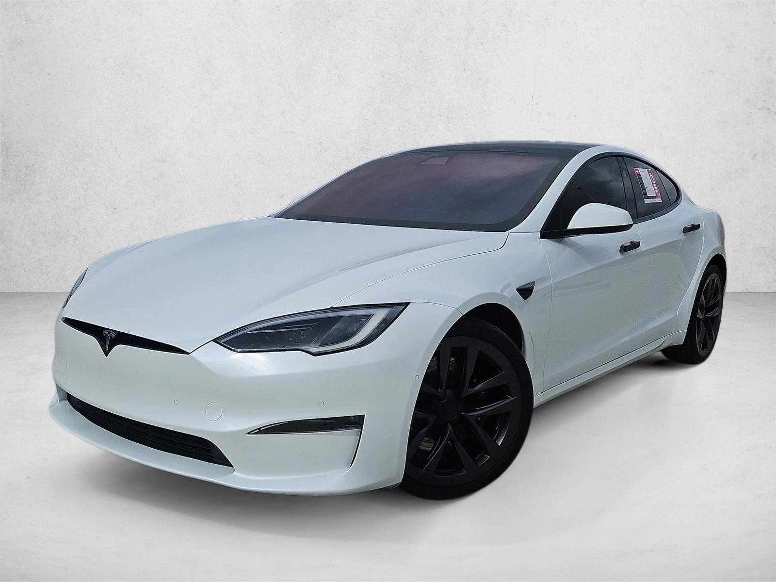 Thumbnail: 2022 Tesla Model S - 1