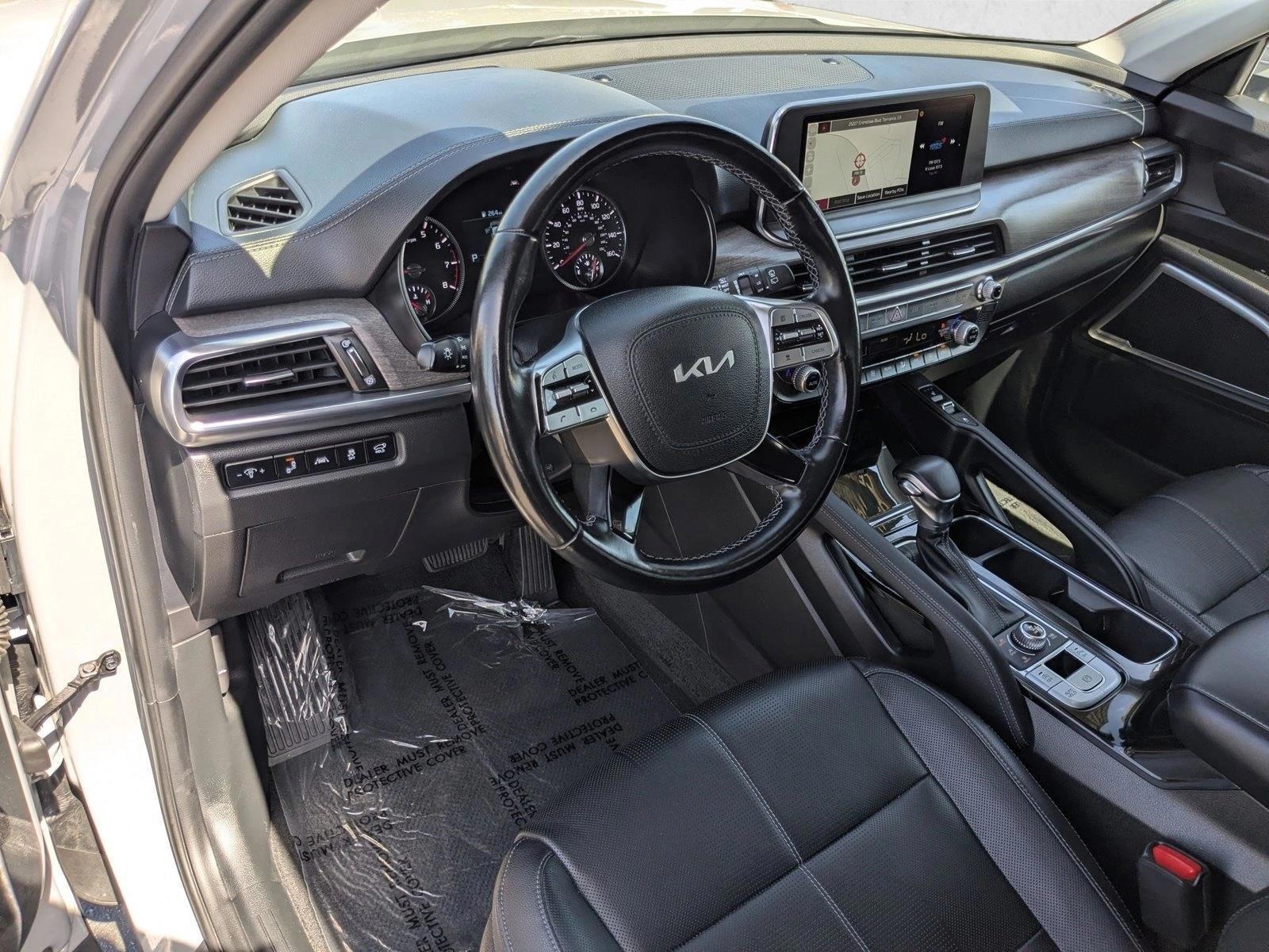 Thumbnail: 2022 Kia Telluride - 3