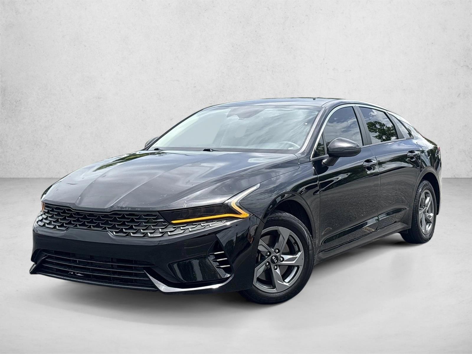 Thumbnail: 2021 Kia K5 - 1