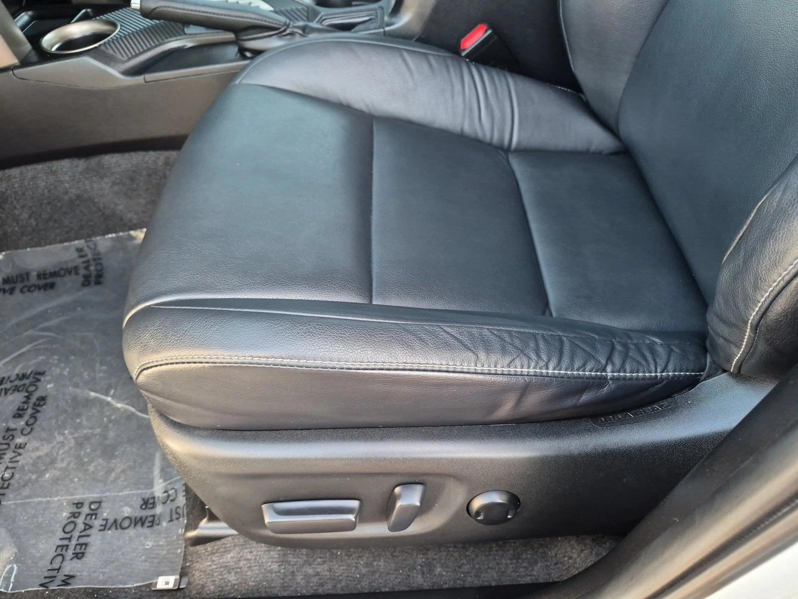 Thumbnail: 2015 Toyota RAV4 - 5