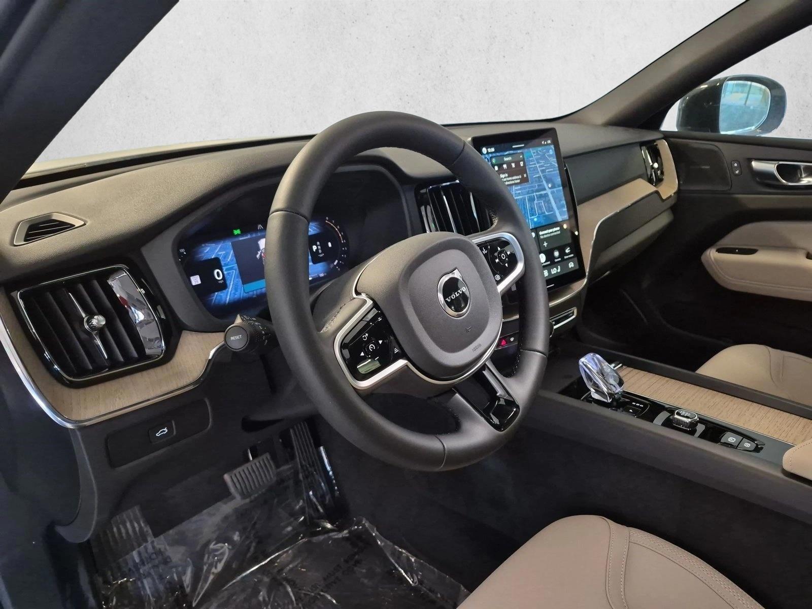 Thumbnail: 2026 Volvo XC60 - 3