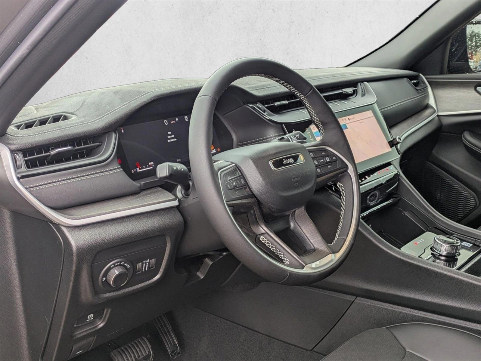 Thumbnail: 2026 Jeep Grand Cherokee - 2