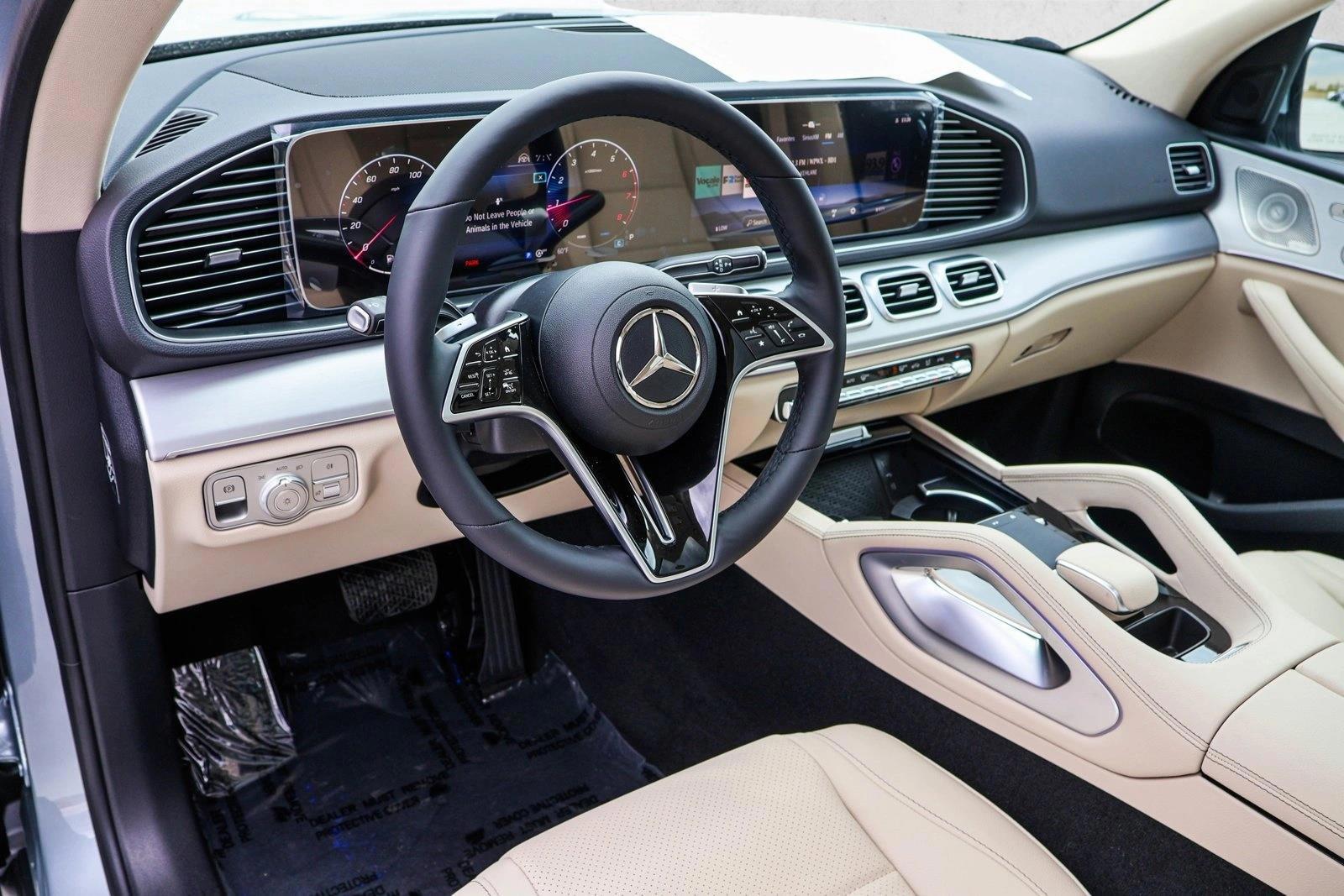 Thumbnail: 2026 Mercedes-Benz GLE - 3
