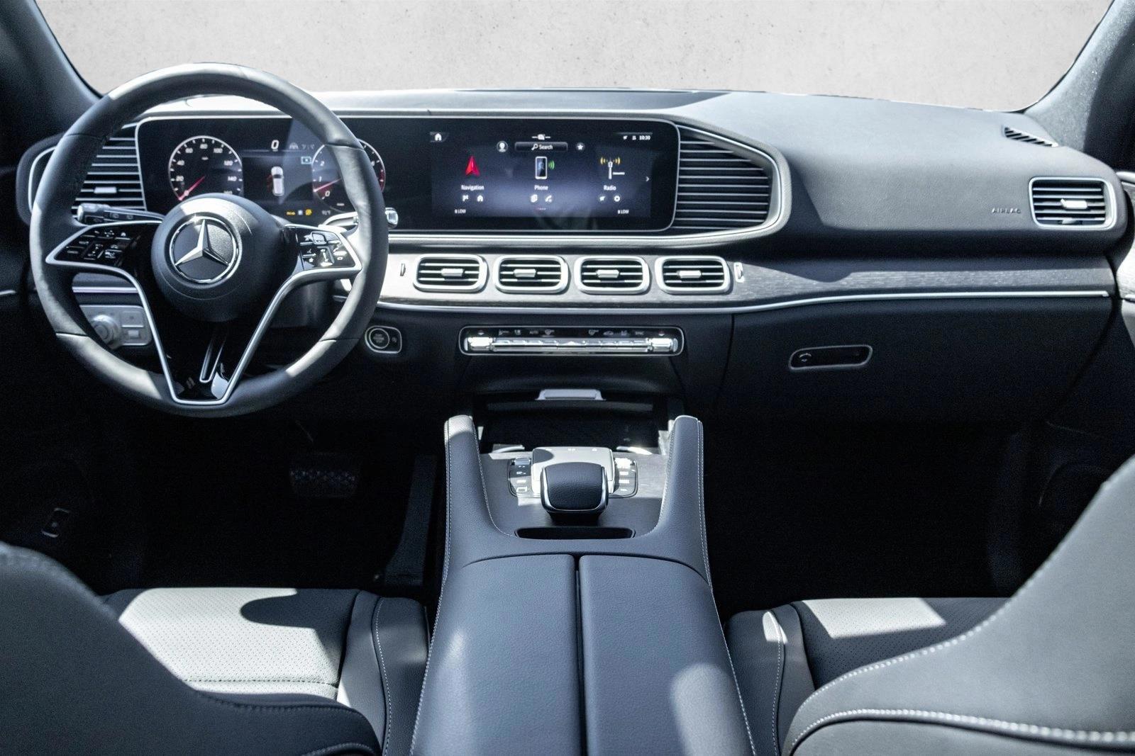 Thumbnail: 2026 Mercedes-Benz GLE - 4