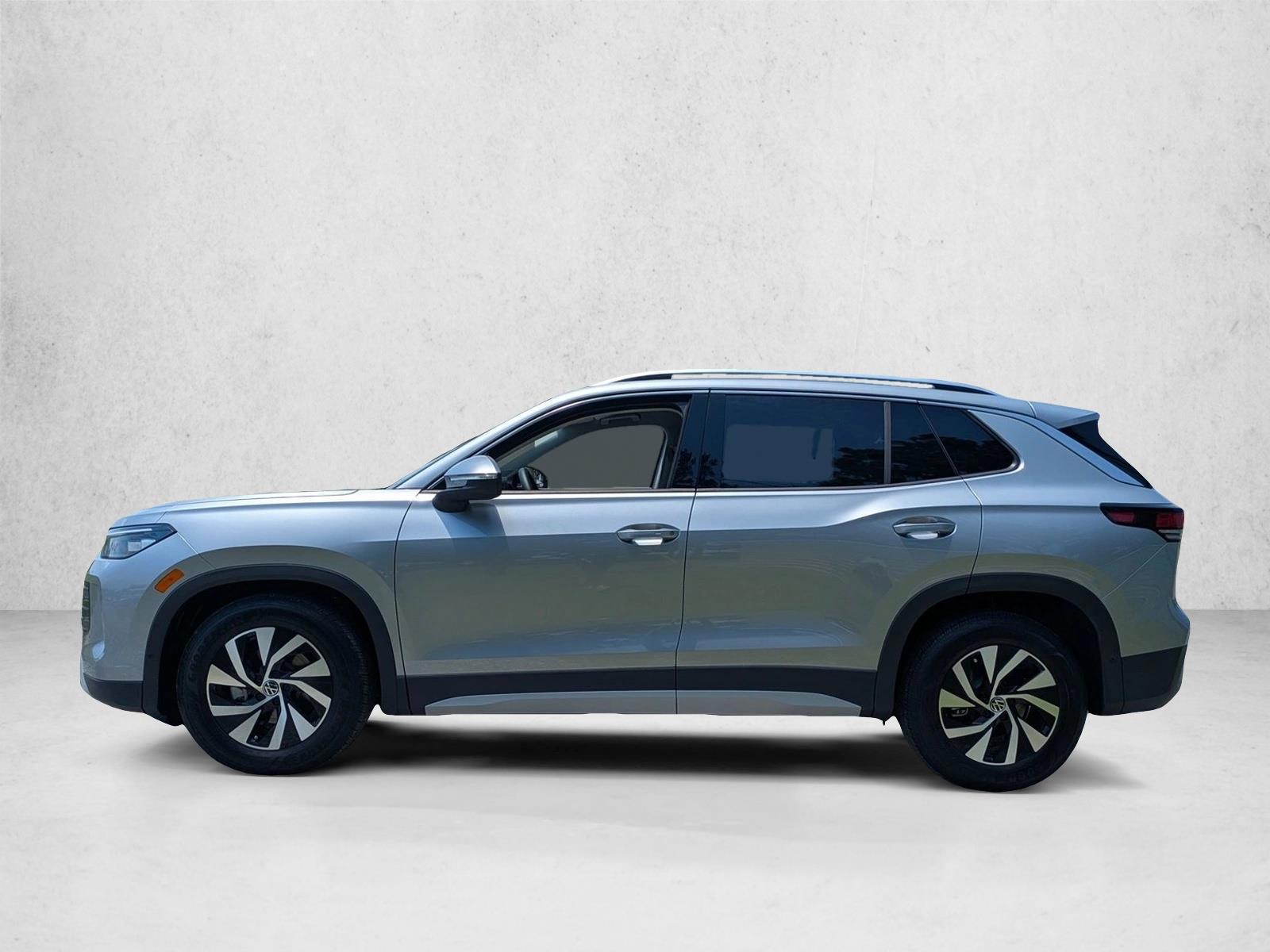 Thumbnail: 2026 Volkswagen Tiguan - 2