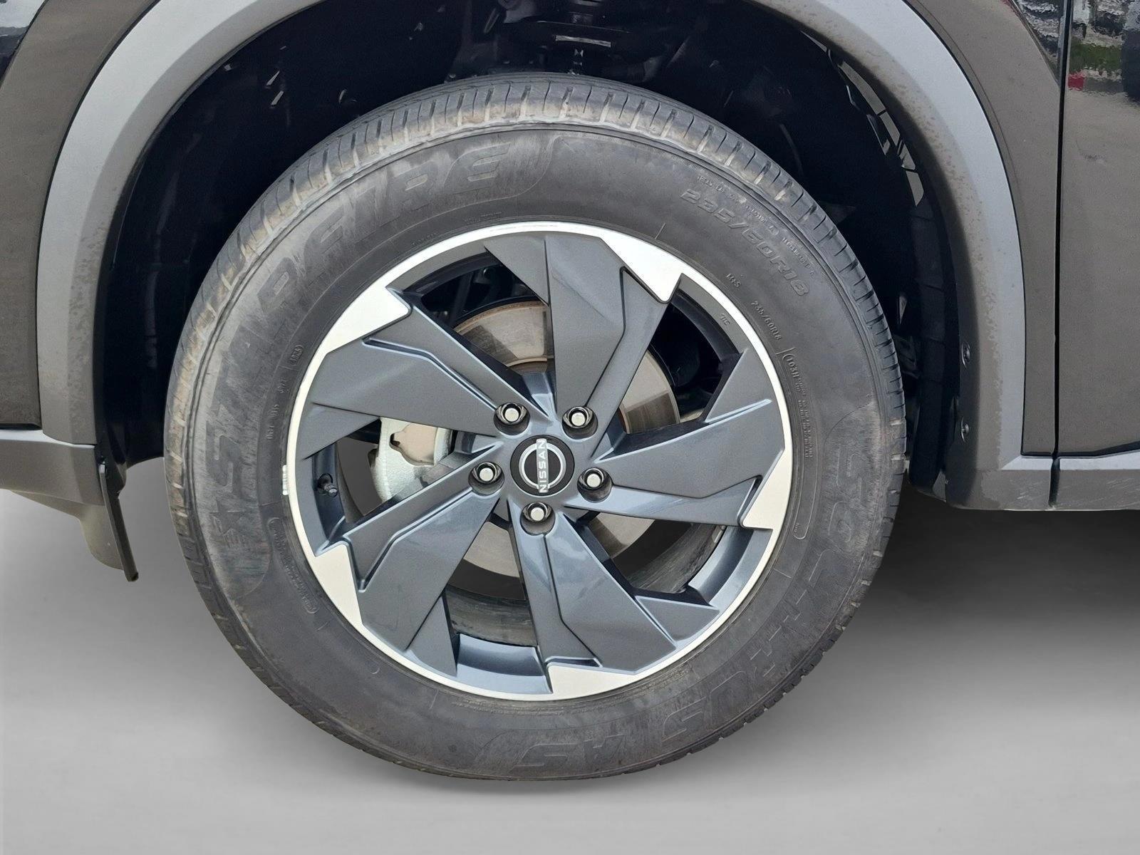 2025 Nissan Rogue SV - Photo 24